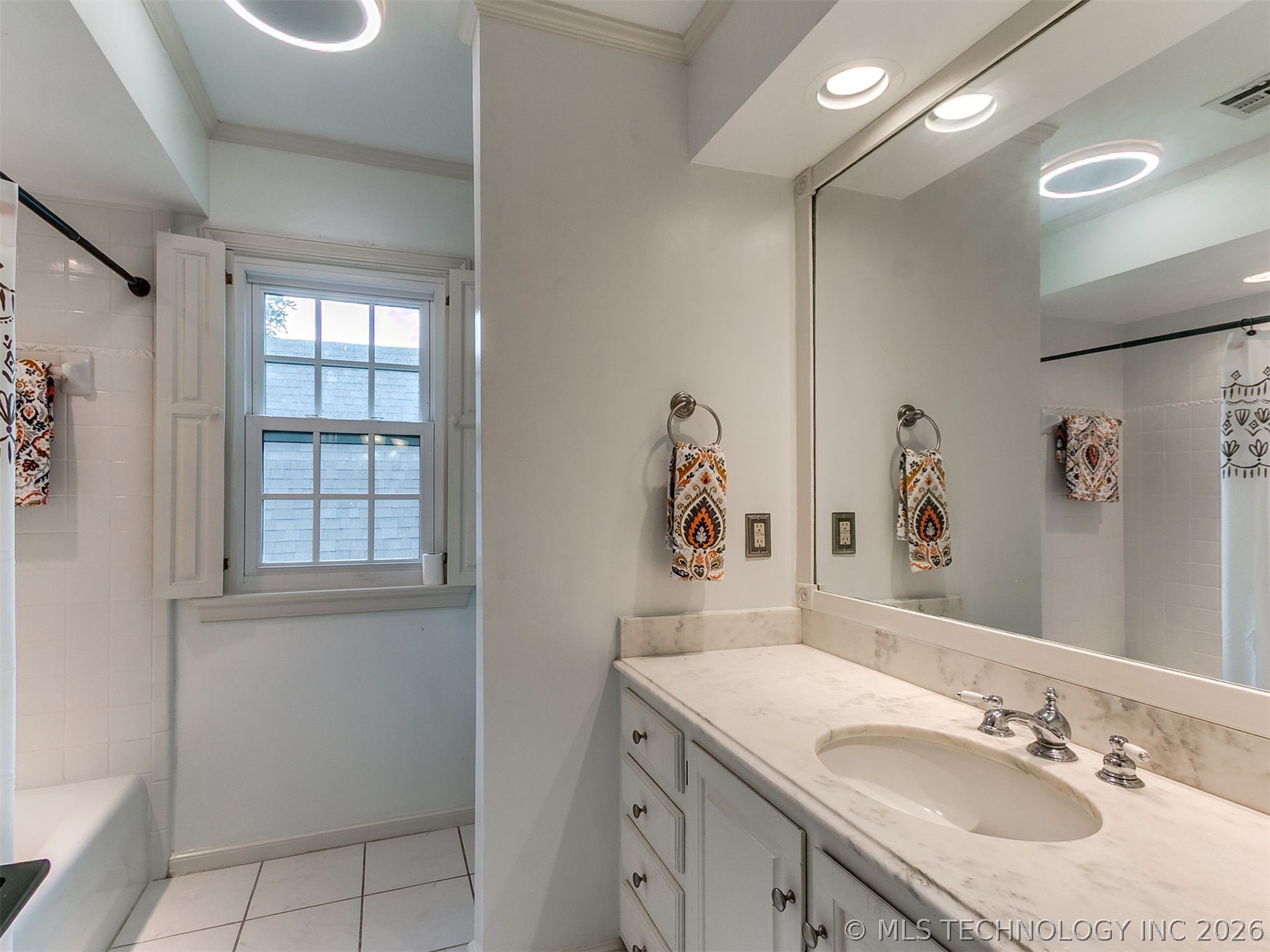 3822 S Atlanta Place Property Photo 42