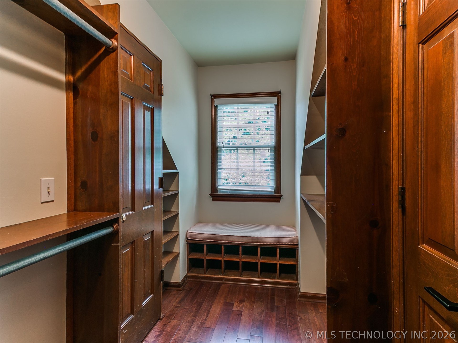 3822 S Atlanta Place Property Photo 43