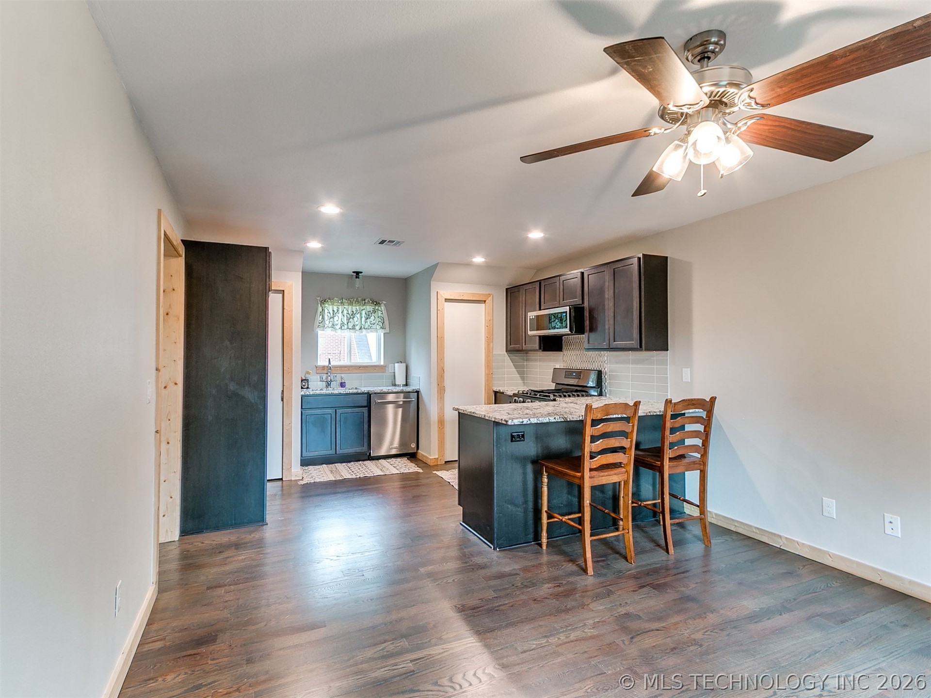 3822 S Atlanta Place Property Photo 48