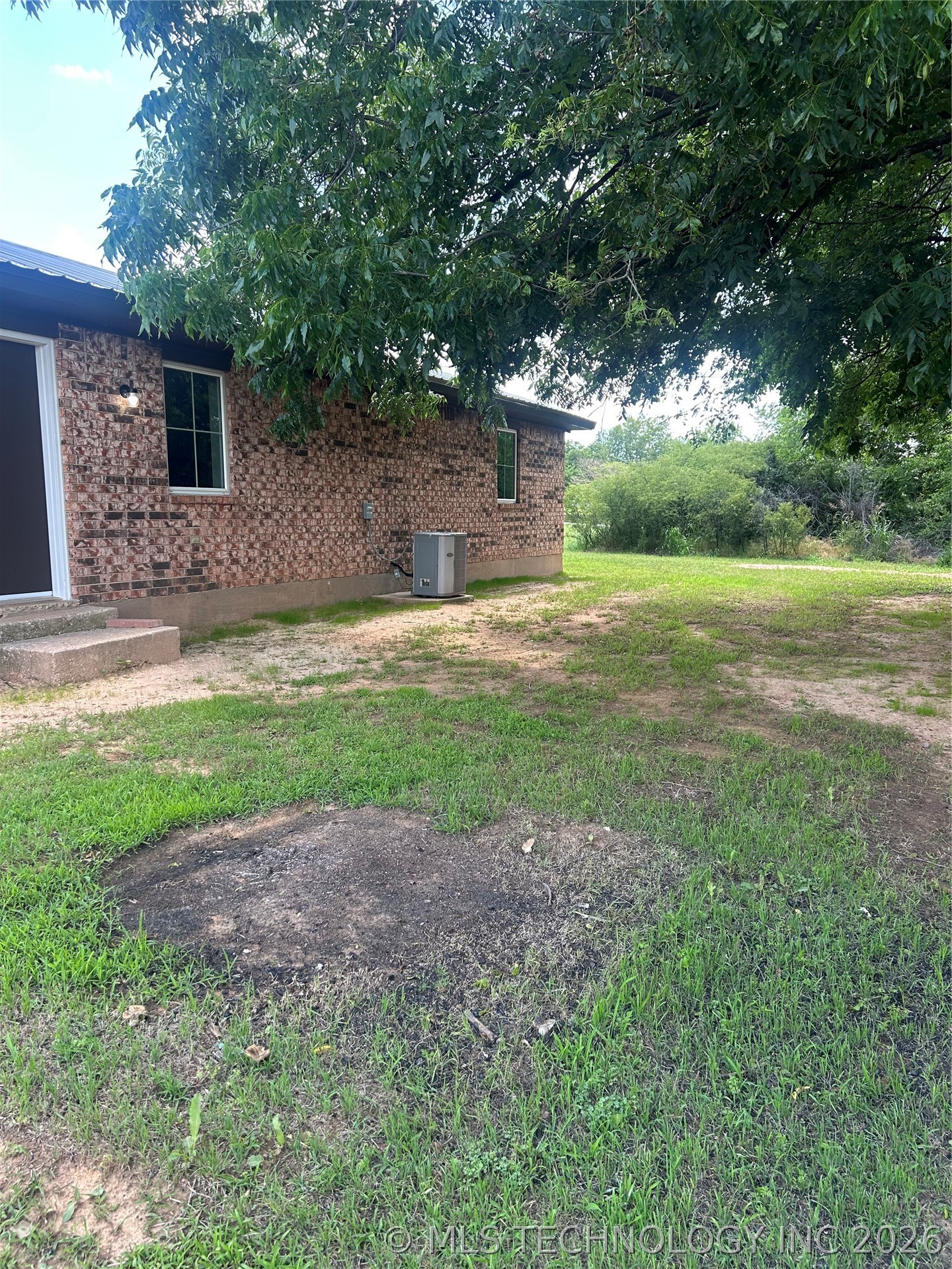 333 E Third Street Property Photo 11