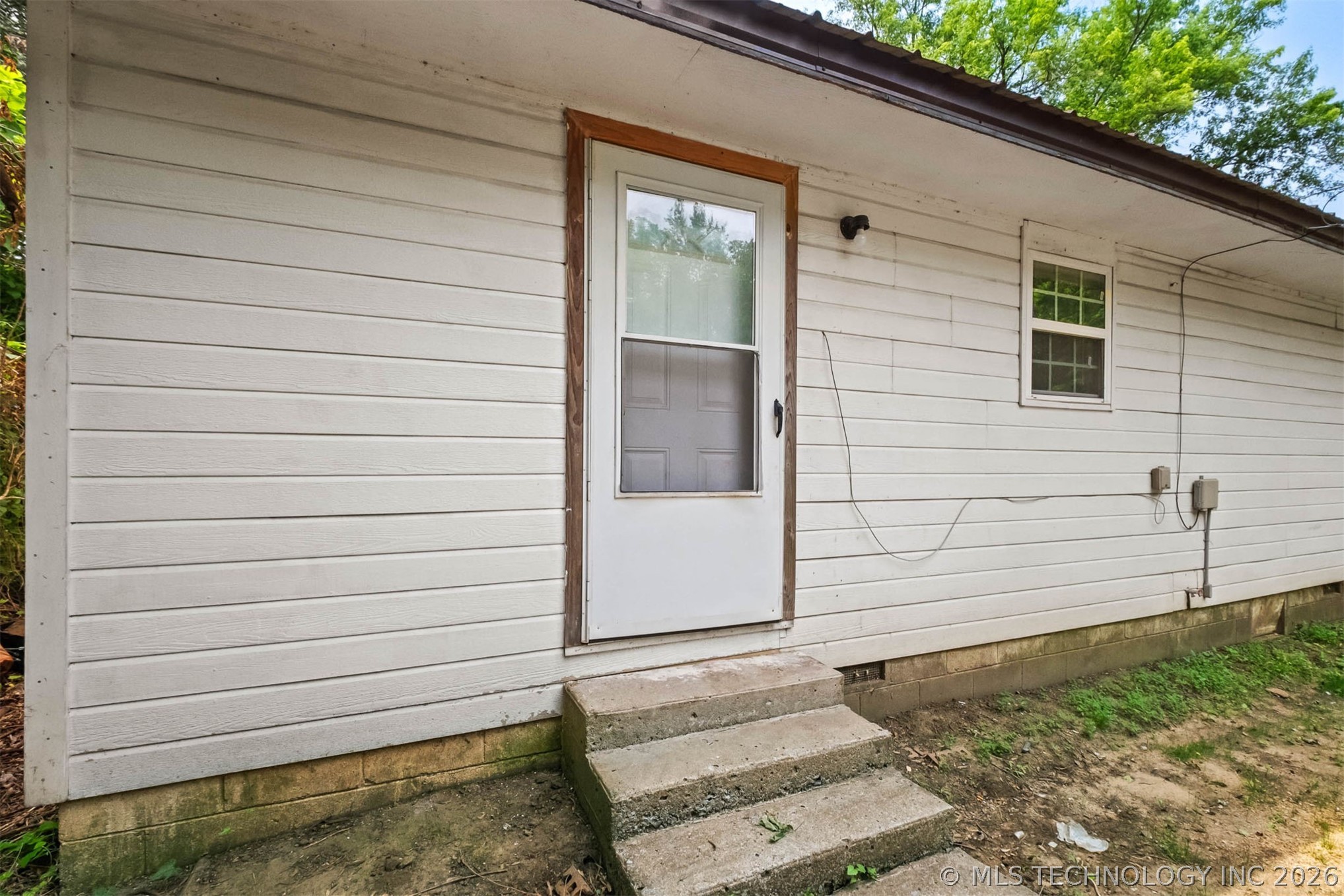 317 W Cedar Property Photo 23