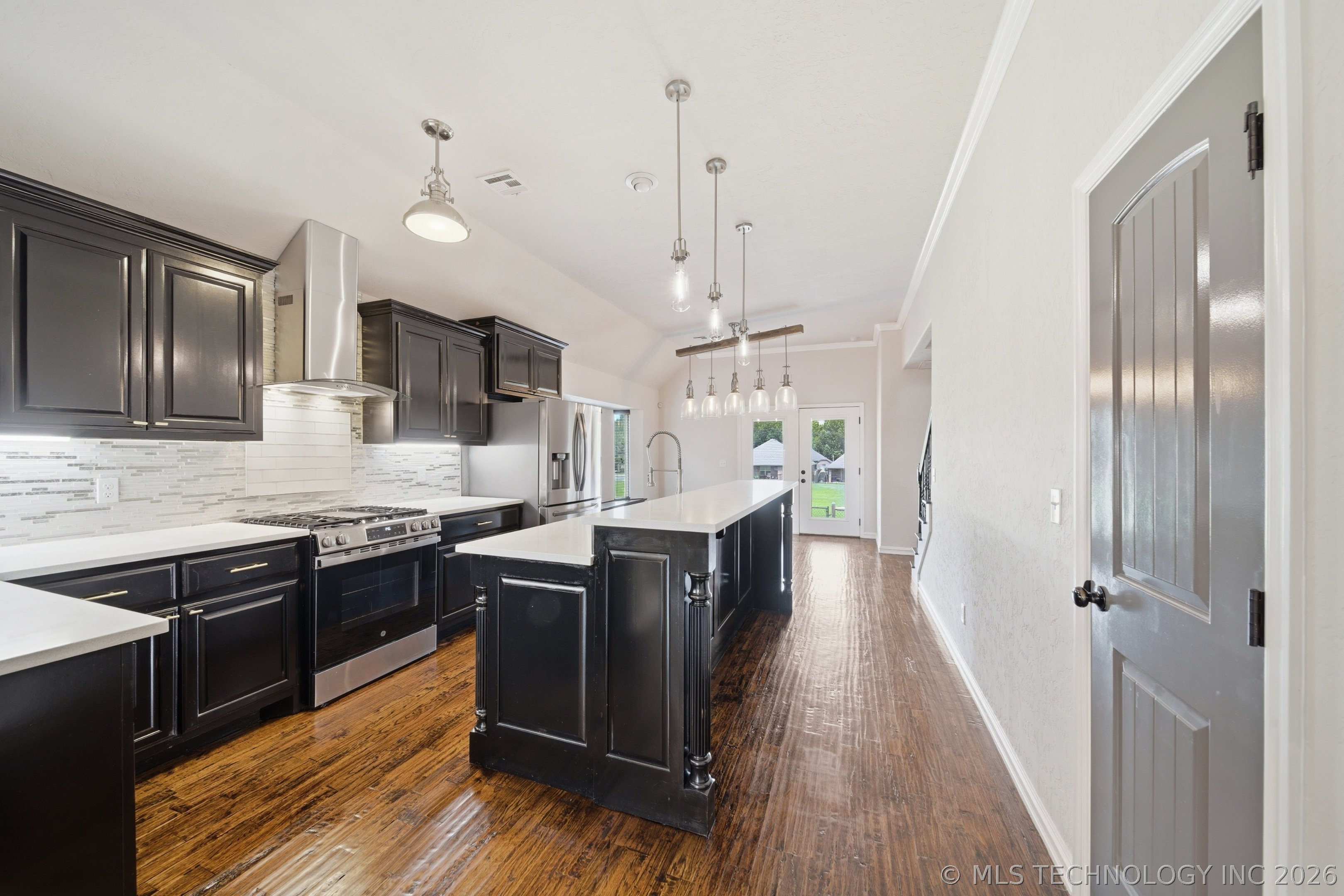 10716 Masters Circle Property Photo 11