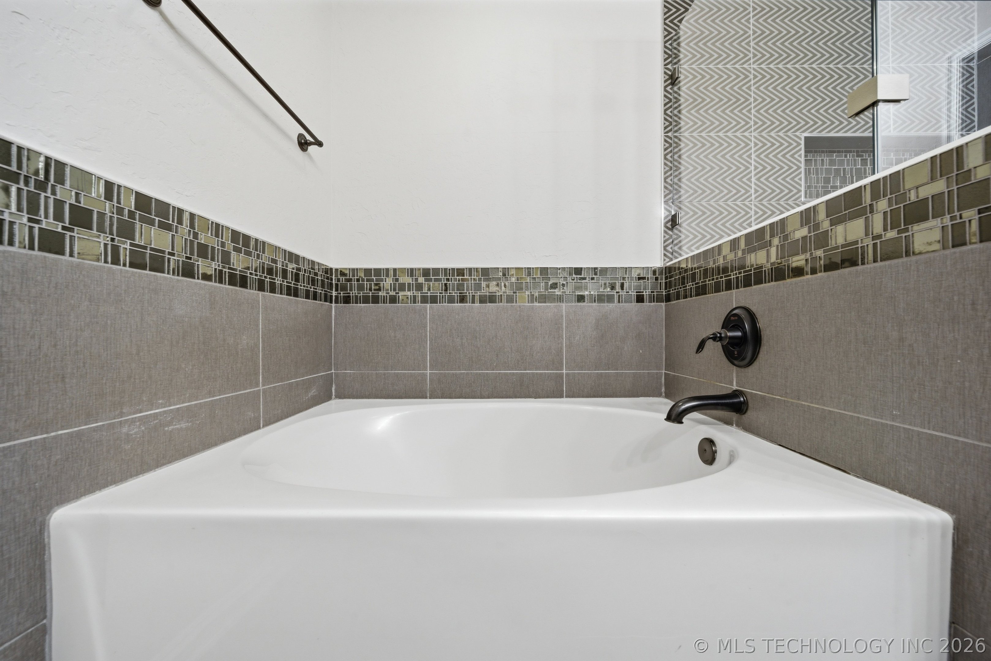 10716 Masters Circle Property Photo 24
