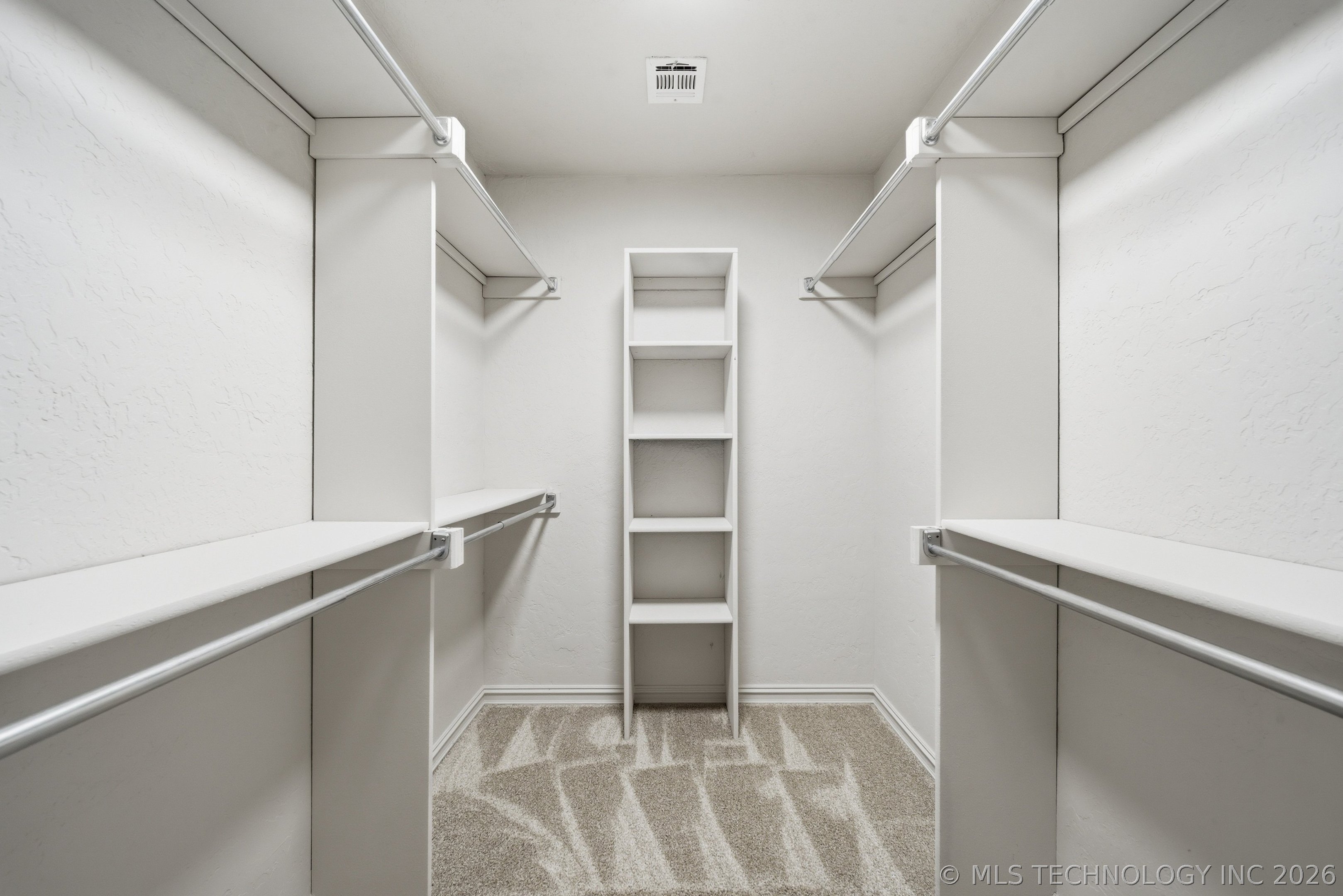 10716 Masters Circle Property Photo 25