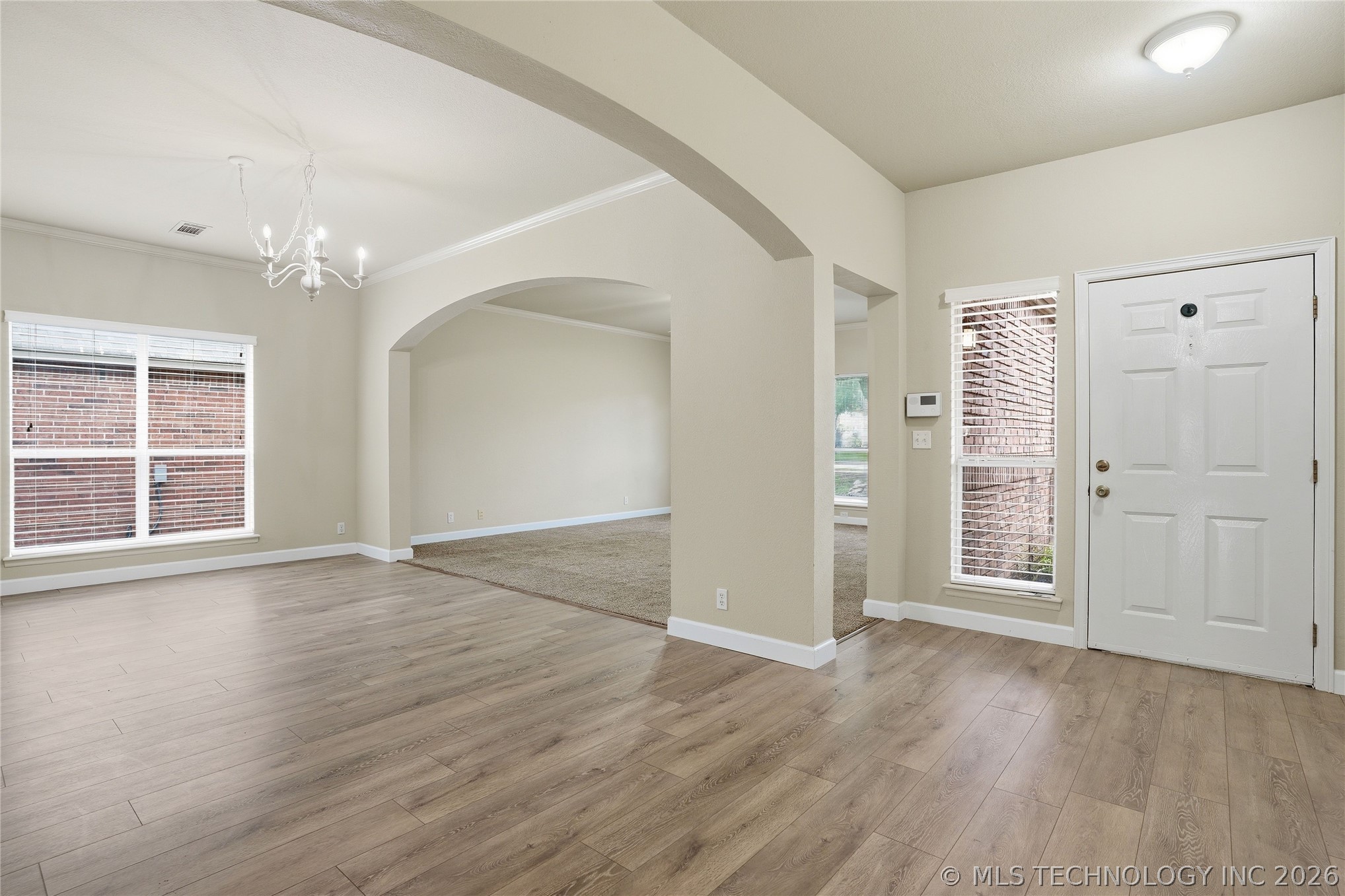 3404 N Battle Creek Drive Property Photo 6