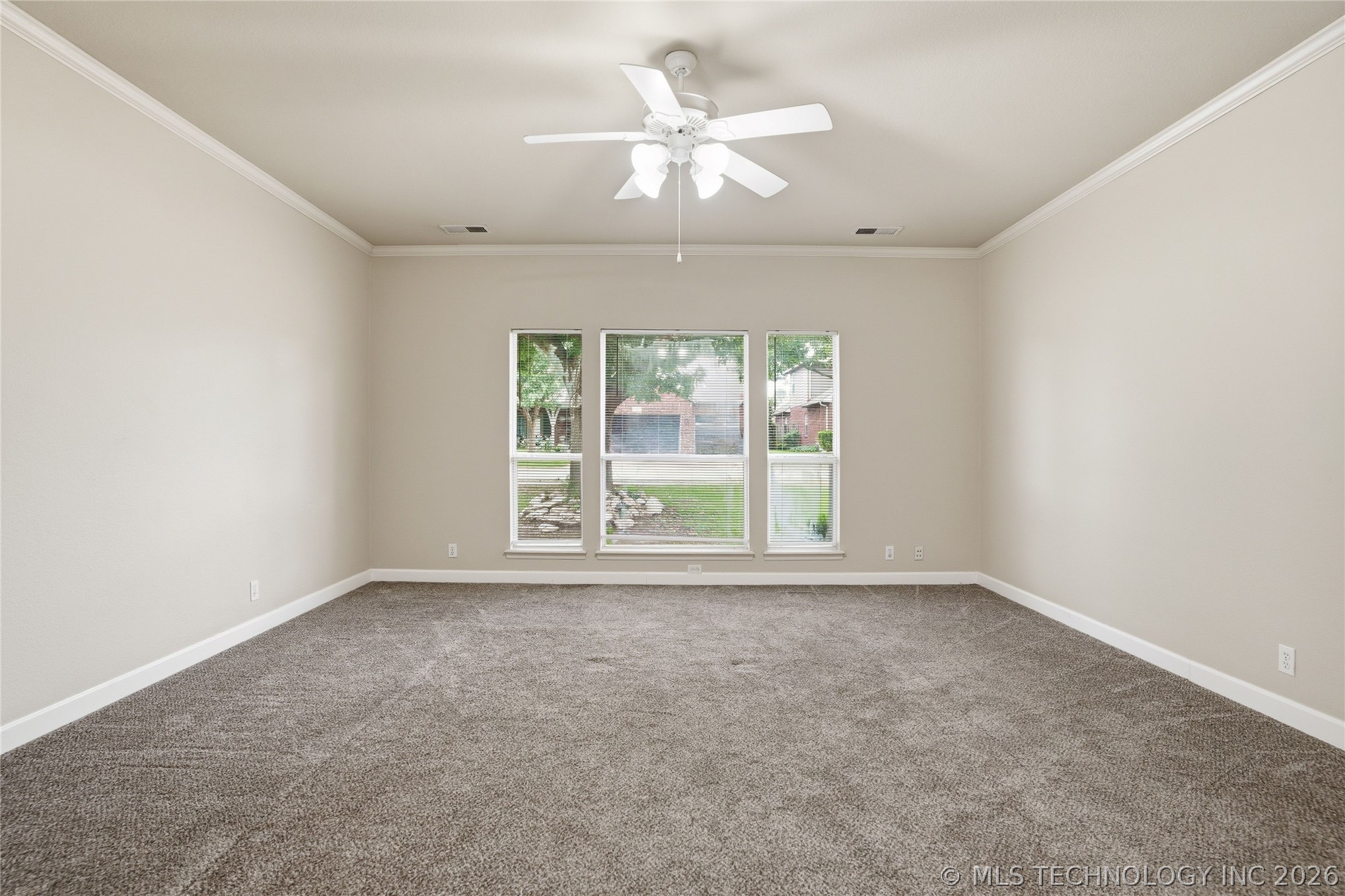 3404 N Battle Creek Drive Property Photo 9