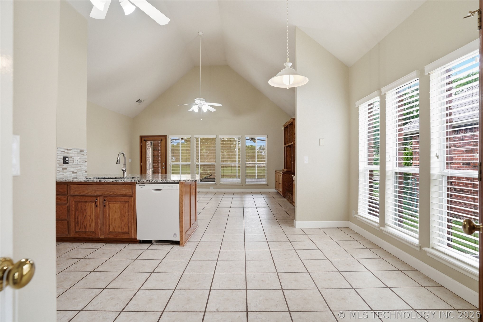 3404 N Battle Creek Drive Property Photo 19