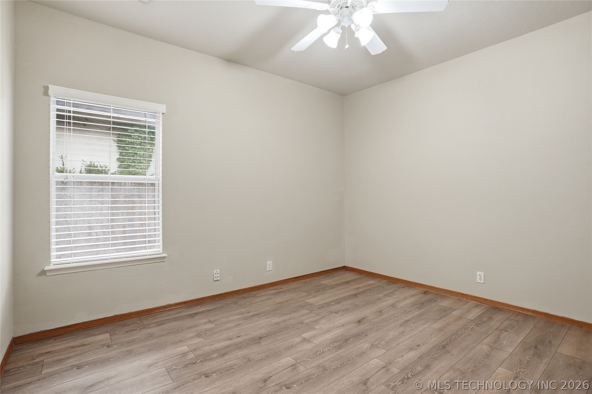 3404 N Battle Creek Drive Property Photo 27