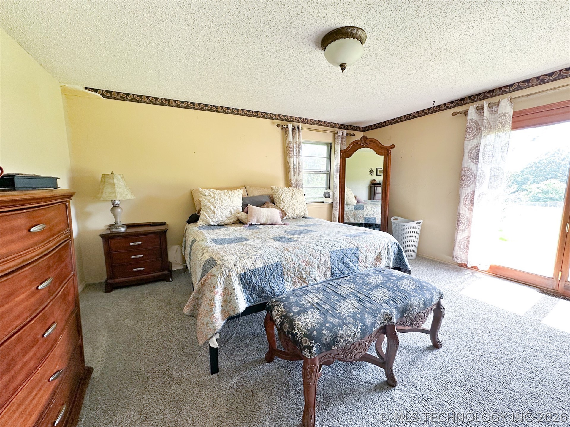 2435 S Woodland Road Property Photo 16