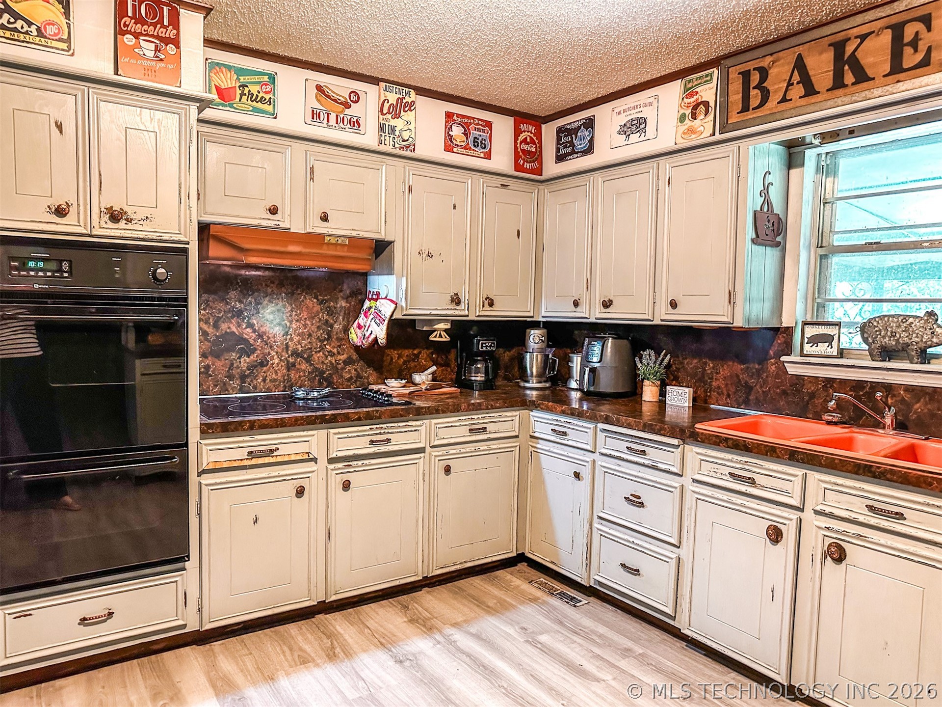 2435 S Woodland Road Property Photo 29