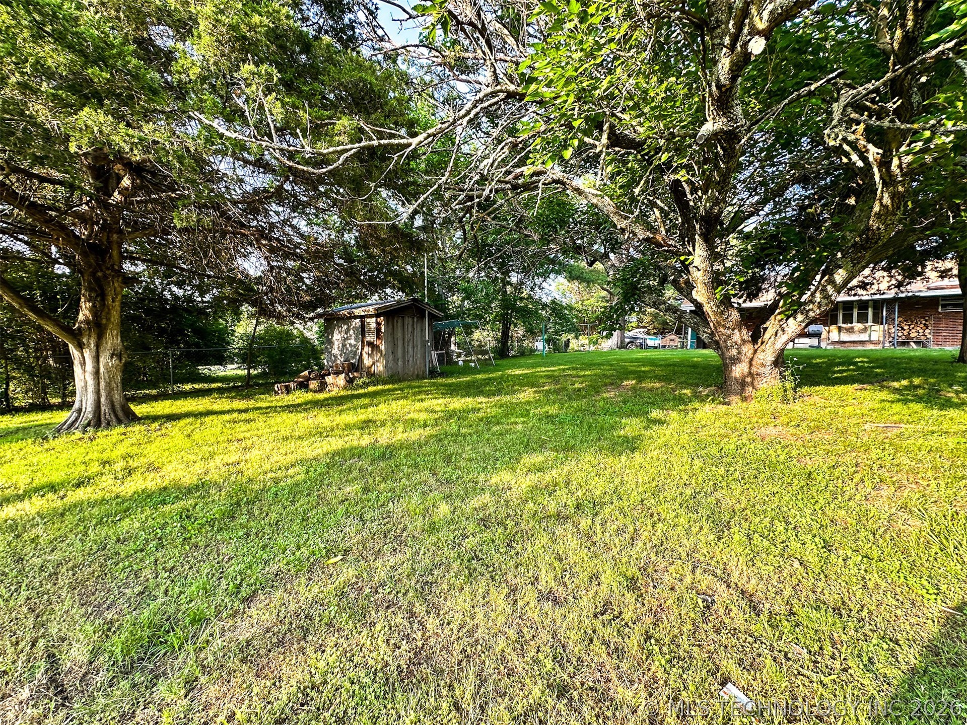 2435 S Woodland Road Property Photo 45