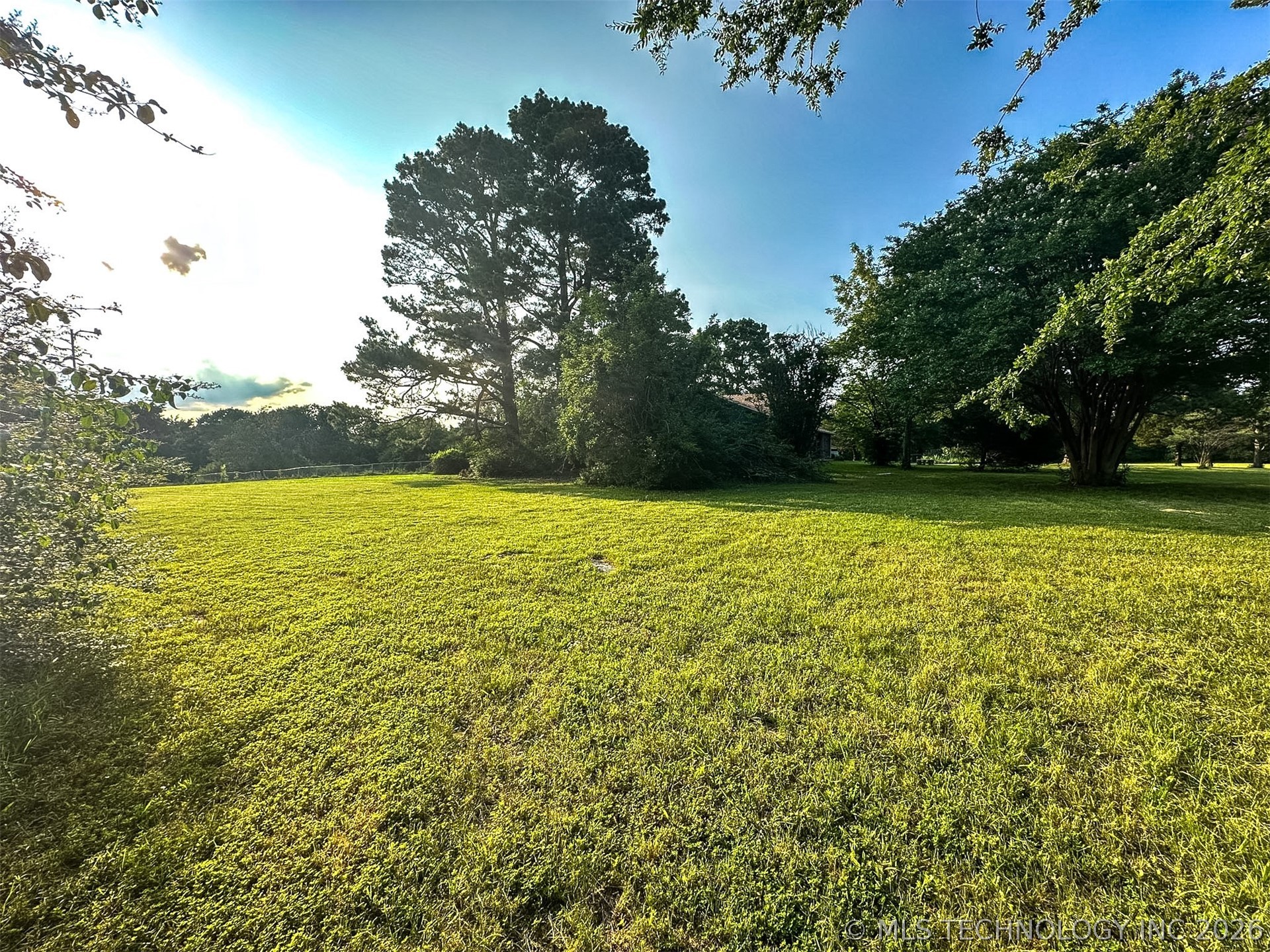 2435 S Woodland Road Property Photo 55