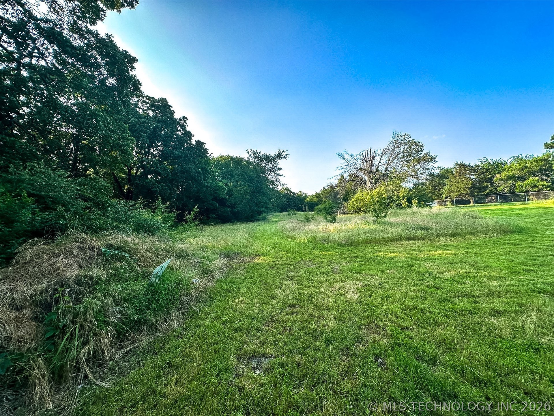 2435 S Woodland Road Property Photo 59