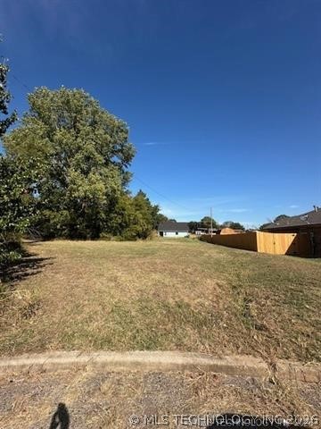 Lona Property Photo 1
