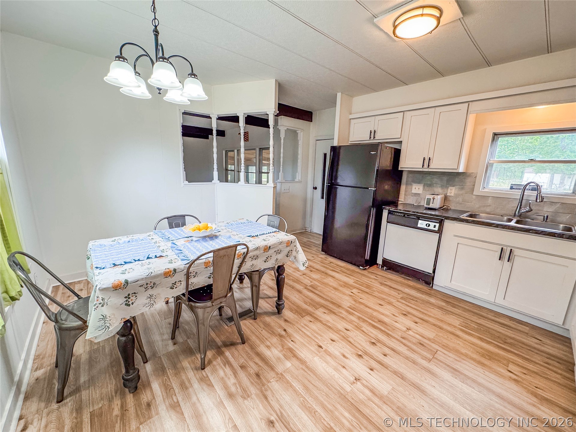 114385 Forest Circle Property Photo 13
