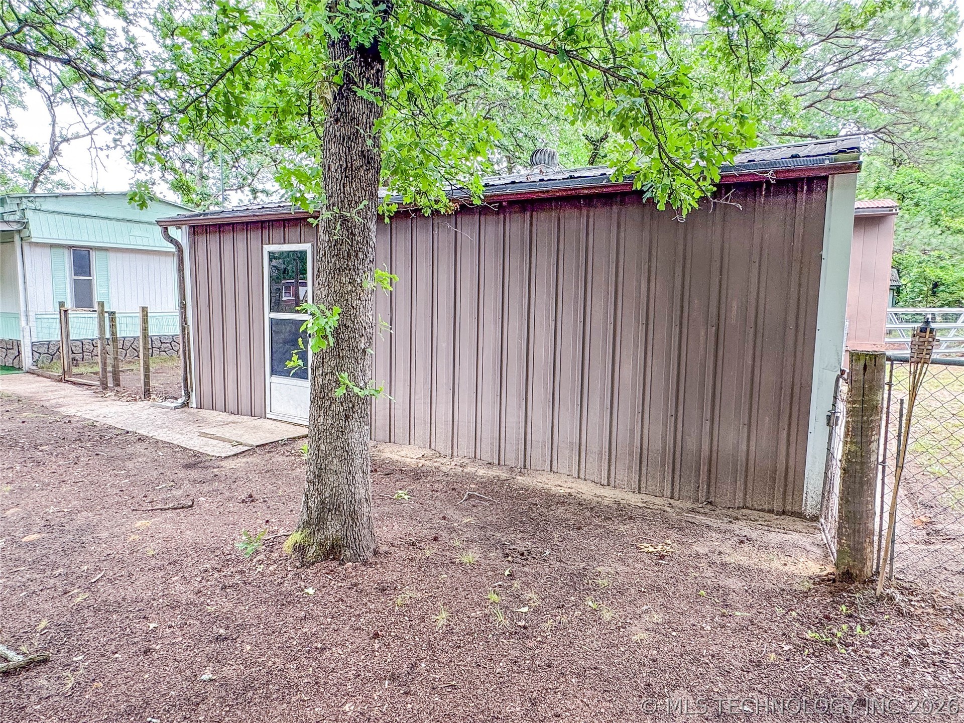 114385 Forest Circle Property Photo 45