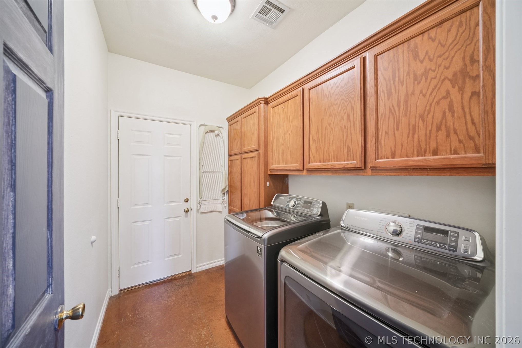 8037 Vintage Trace Drive Property Photo 22