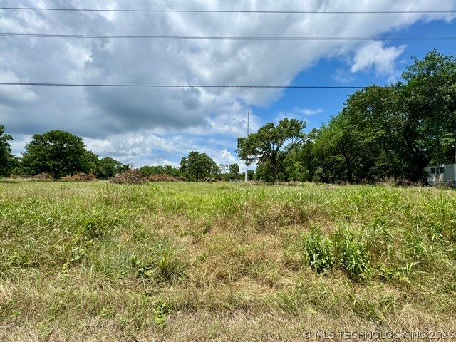 10058 Mcduffee Property Photo 3