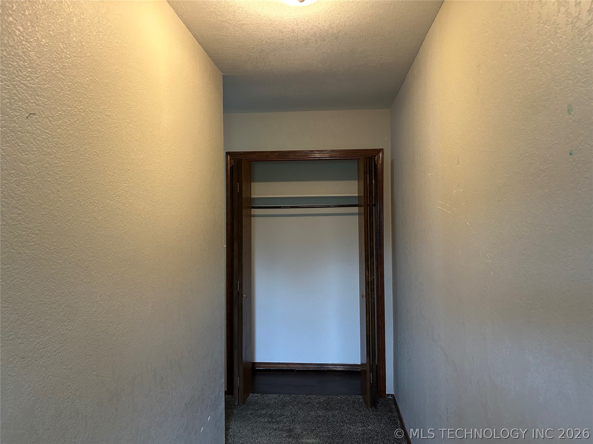 82 S Gladd Road Property Photo 3