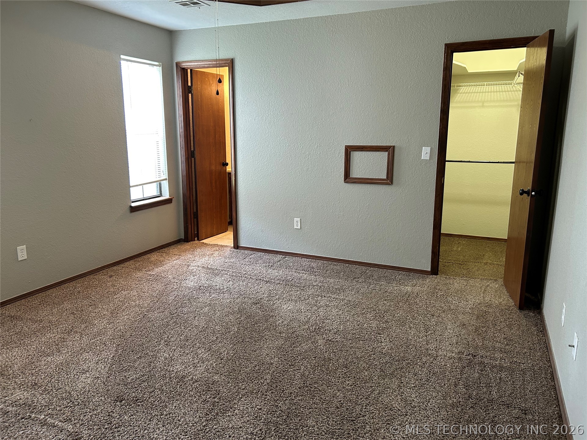 82 S Gladd Road Property Photo 12