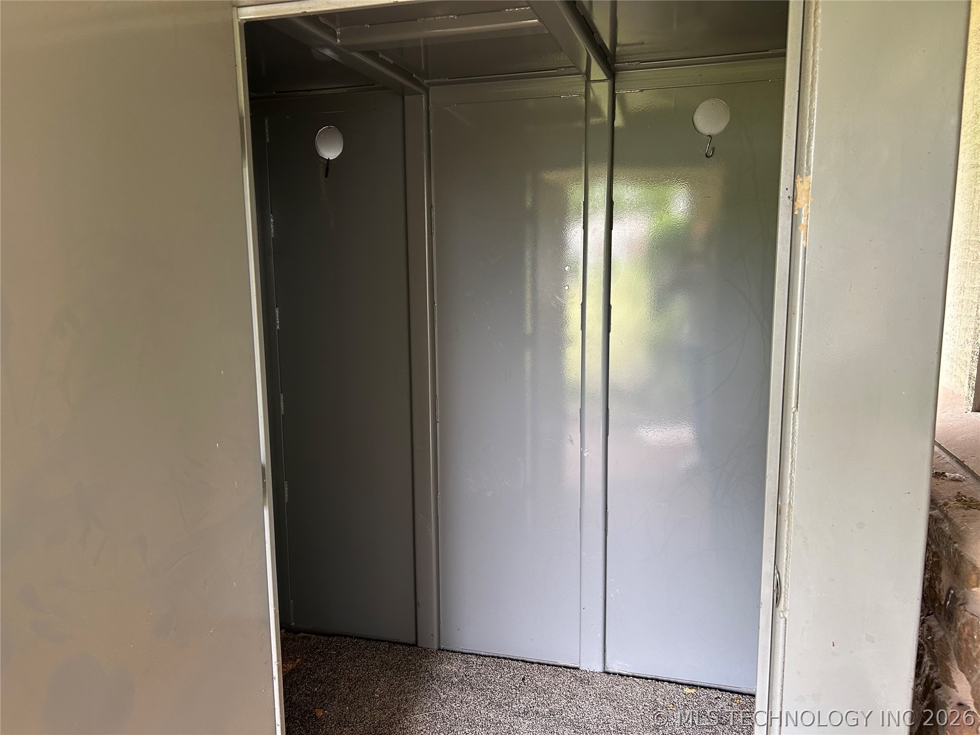82 S Gladd Road Property Photo 22