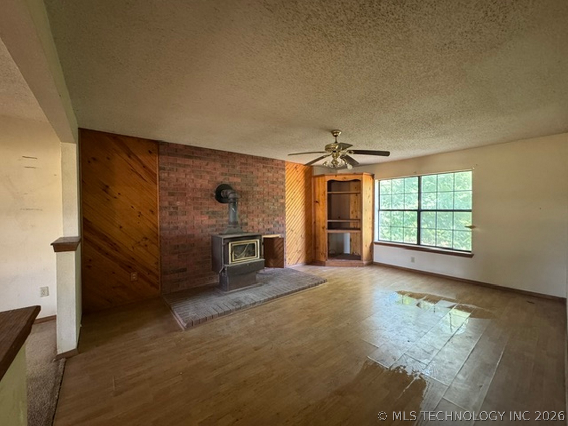 110490 S 4756 Property Photo 10