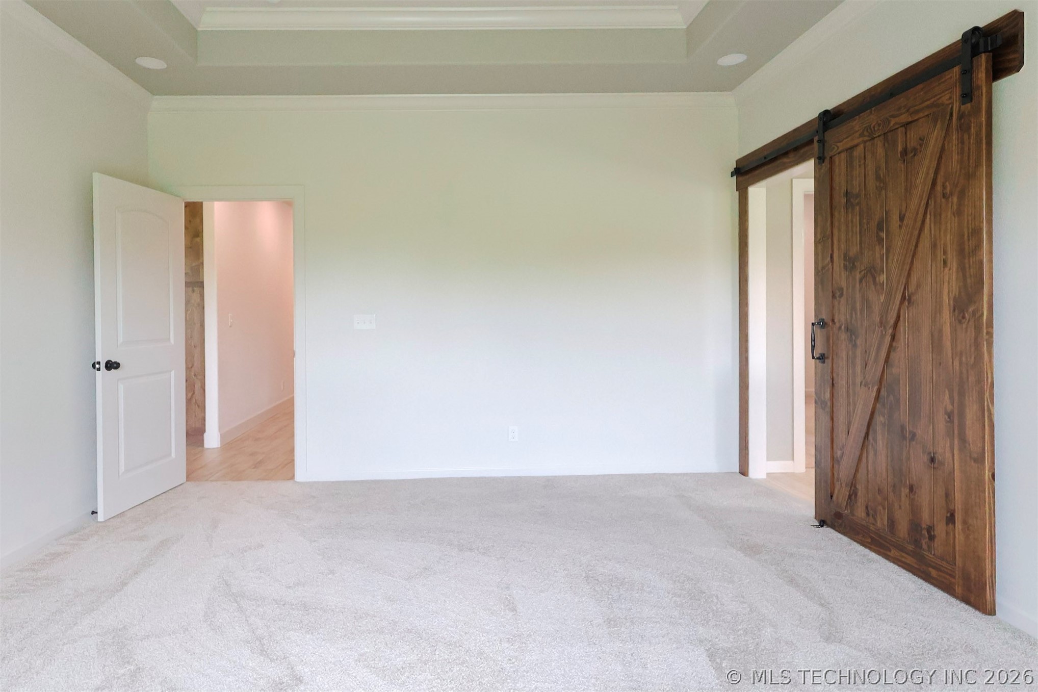 408 S Tall Chief Avenue Property Photo 17