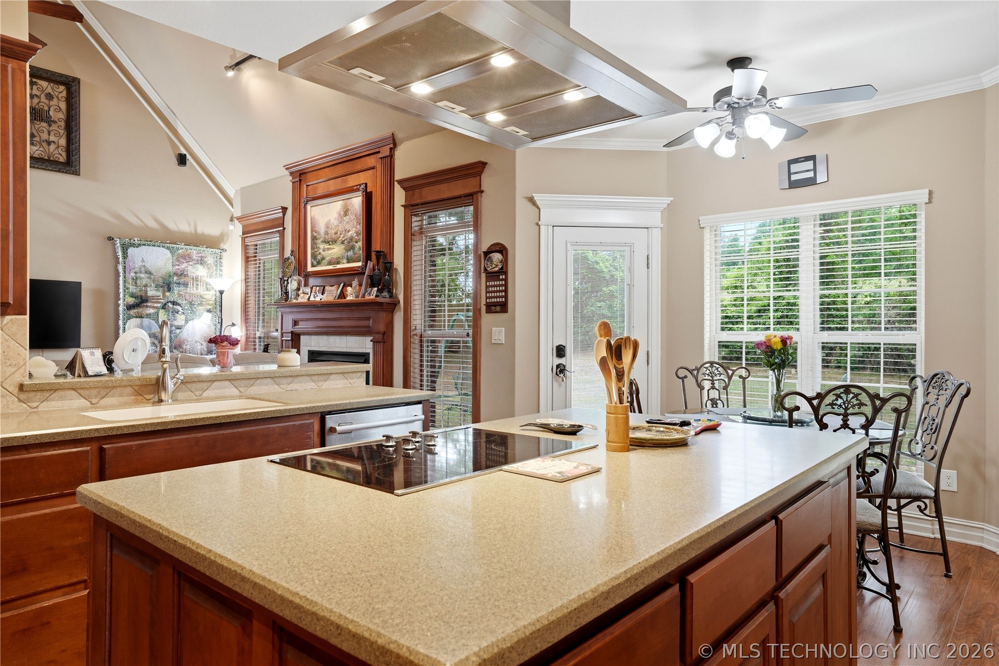 1308 Carter Avenue Property Photo 25