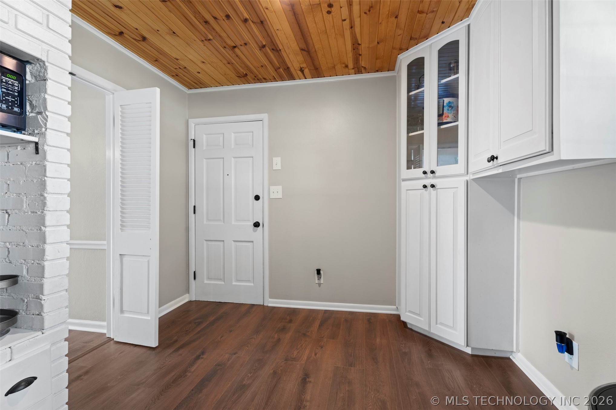 2102 Yale Avenue Property Photo 13
