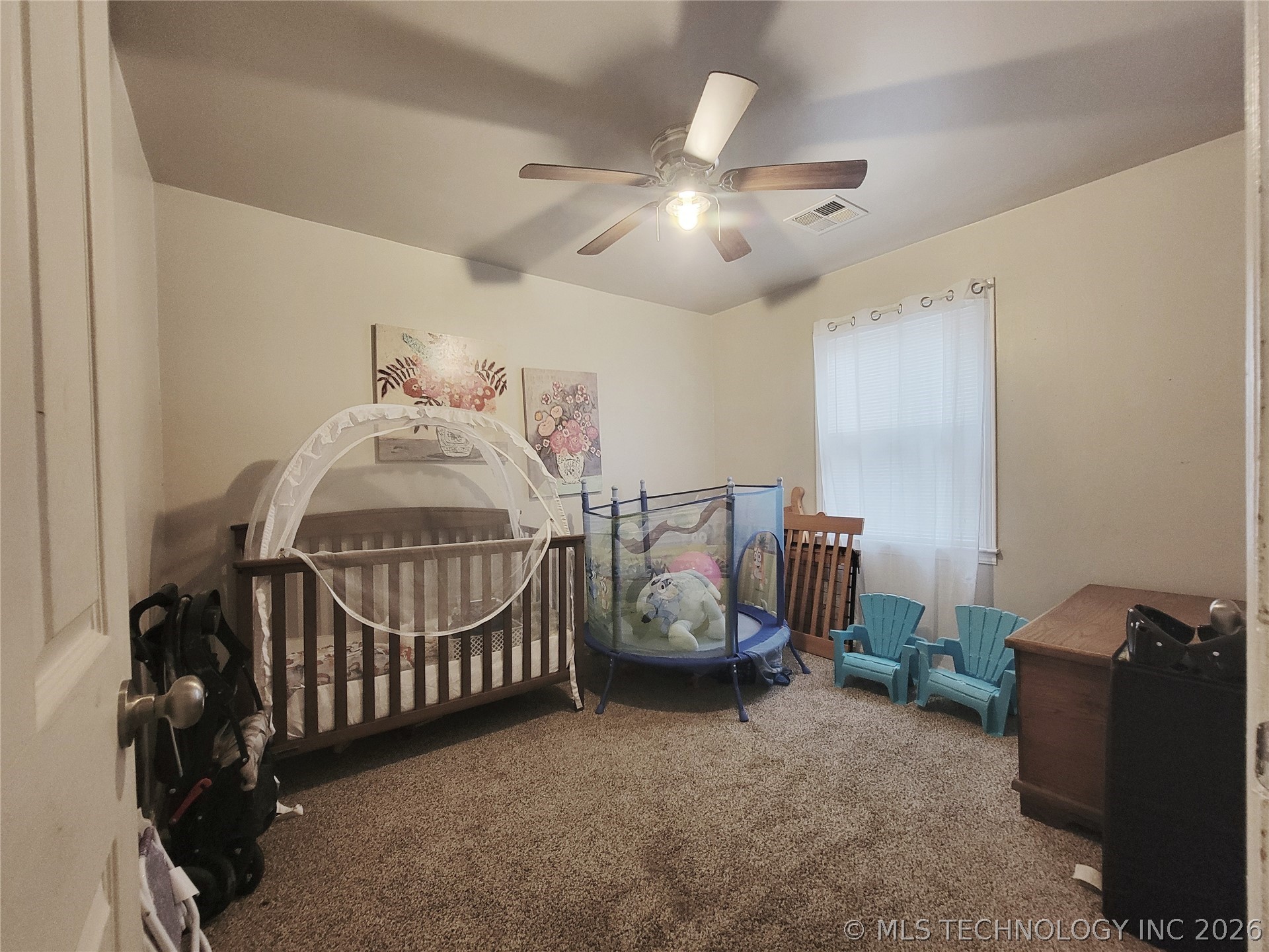 509 N Burgess Property Photo 11