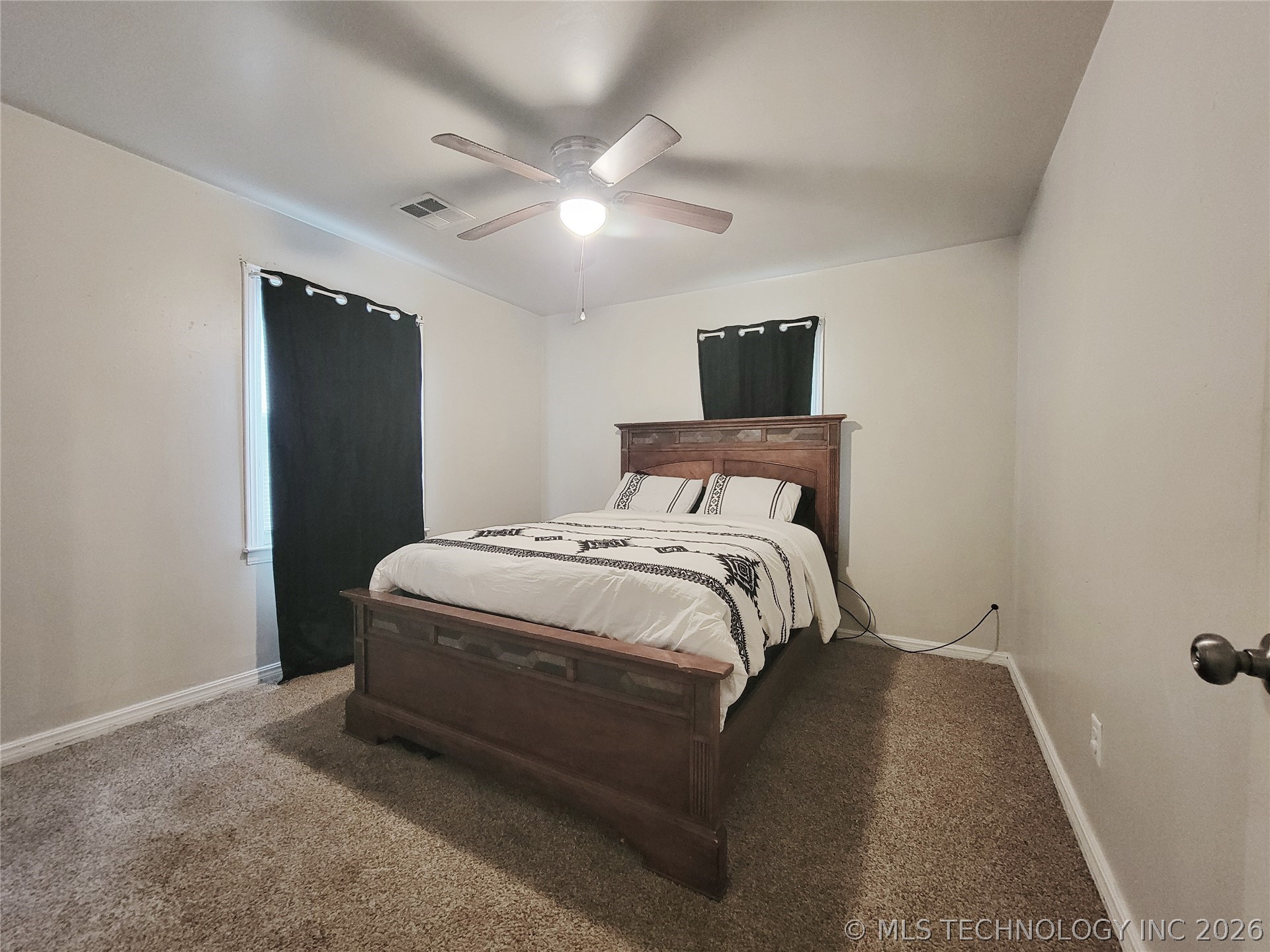 509 N Burgess Property Photo 12