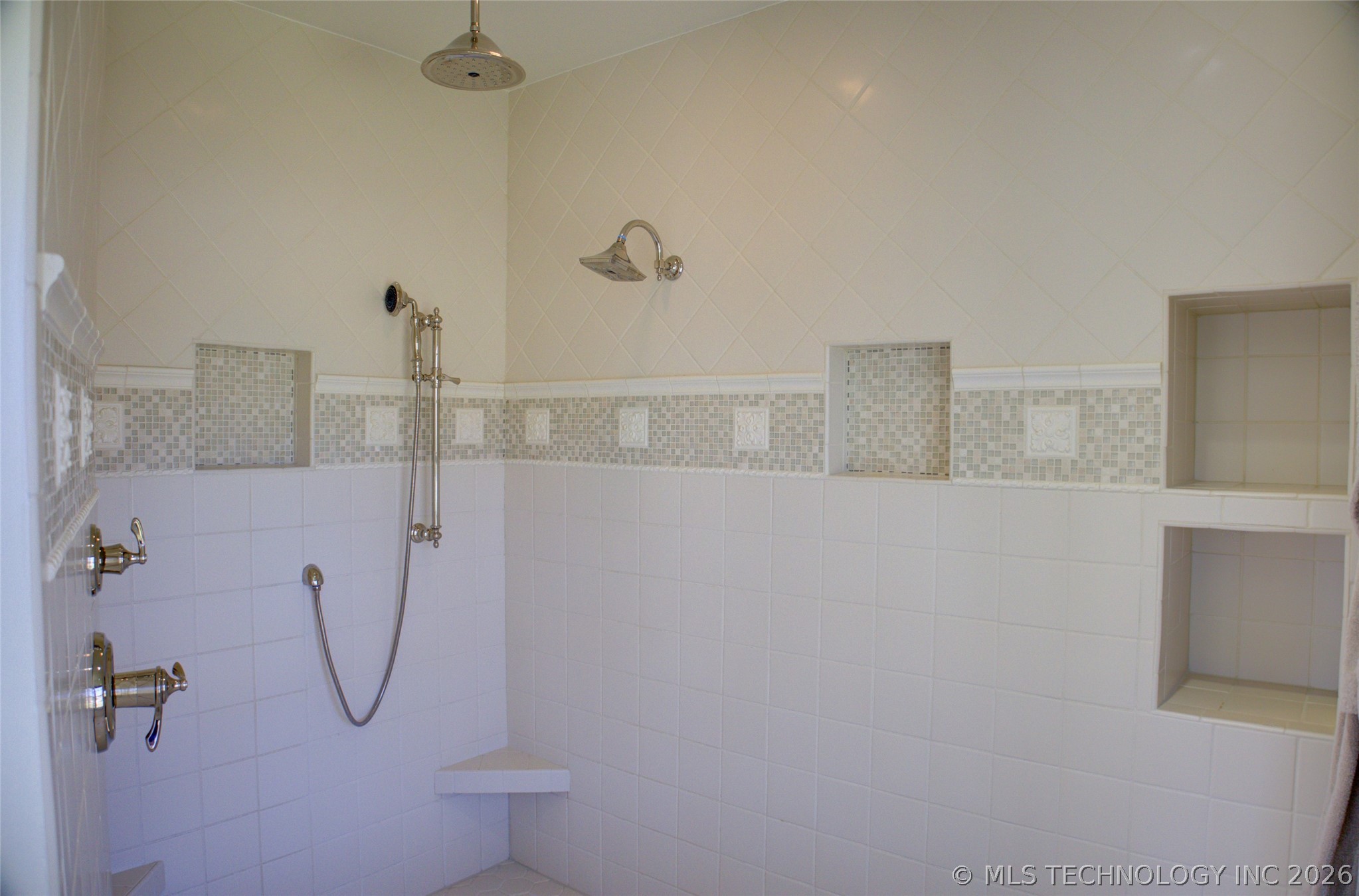 1550 E 29th Street Property Photo 68