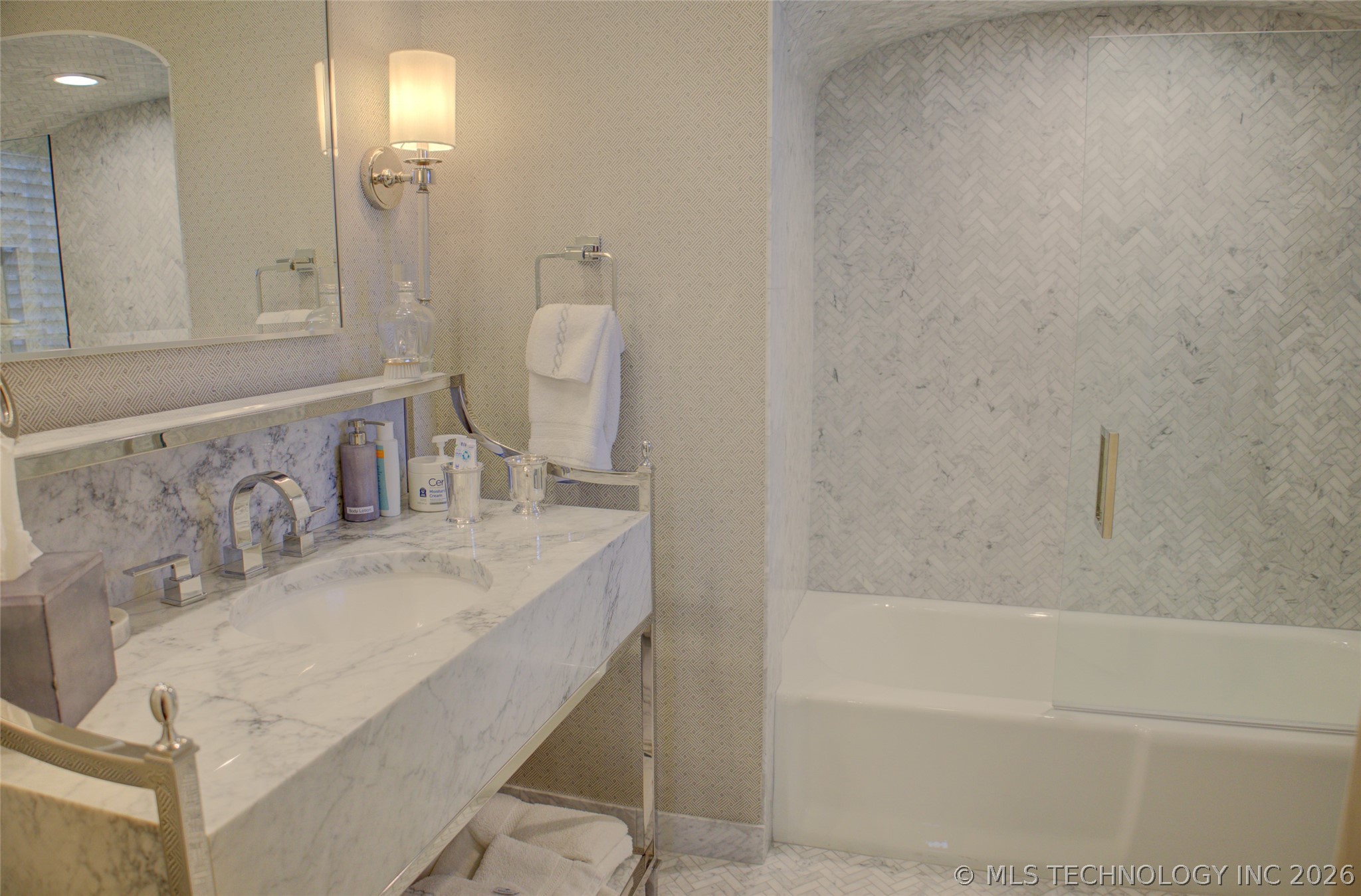 1550 E 29th Street Property Photo 73