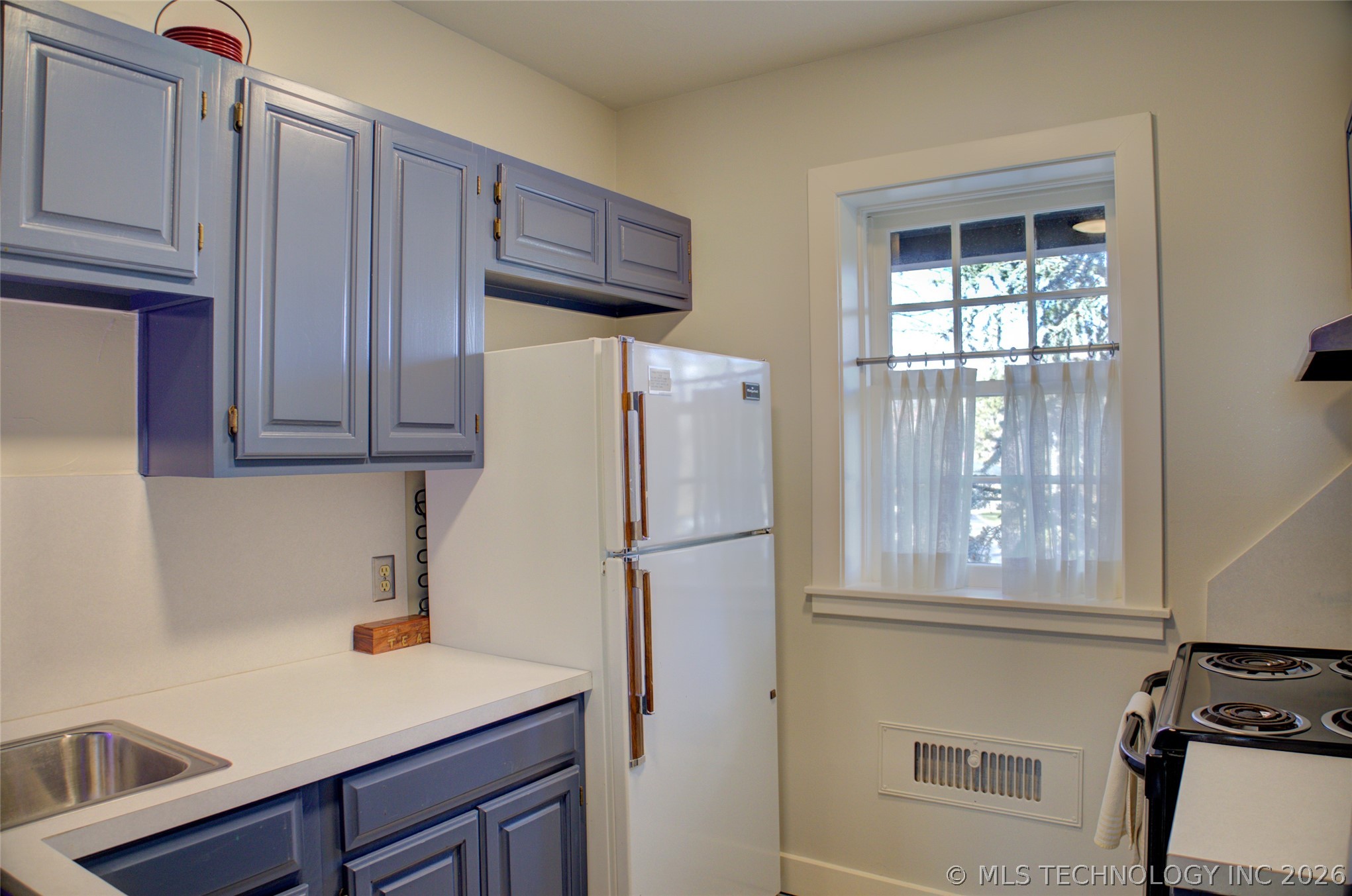 1550 E 29th Street Property Photo 79