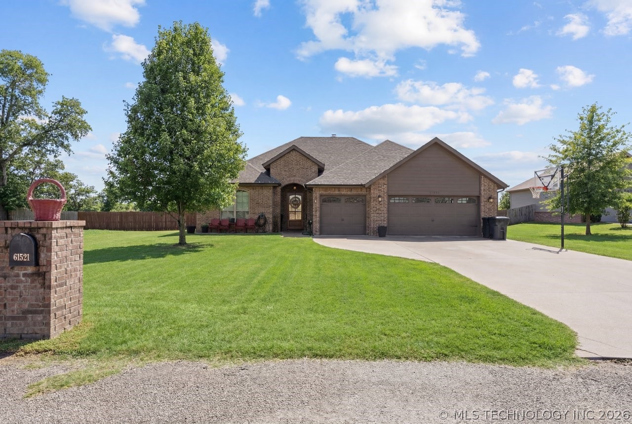 61521 E 266 Road Property Photo 1