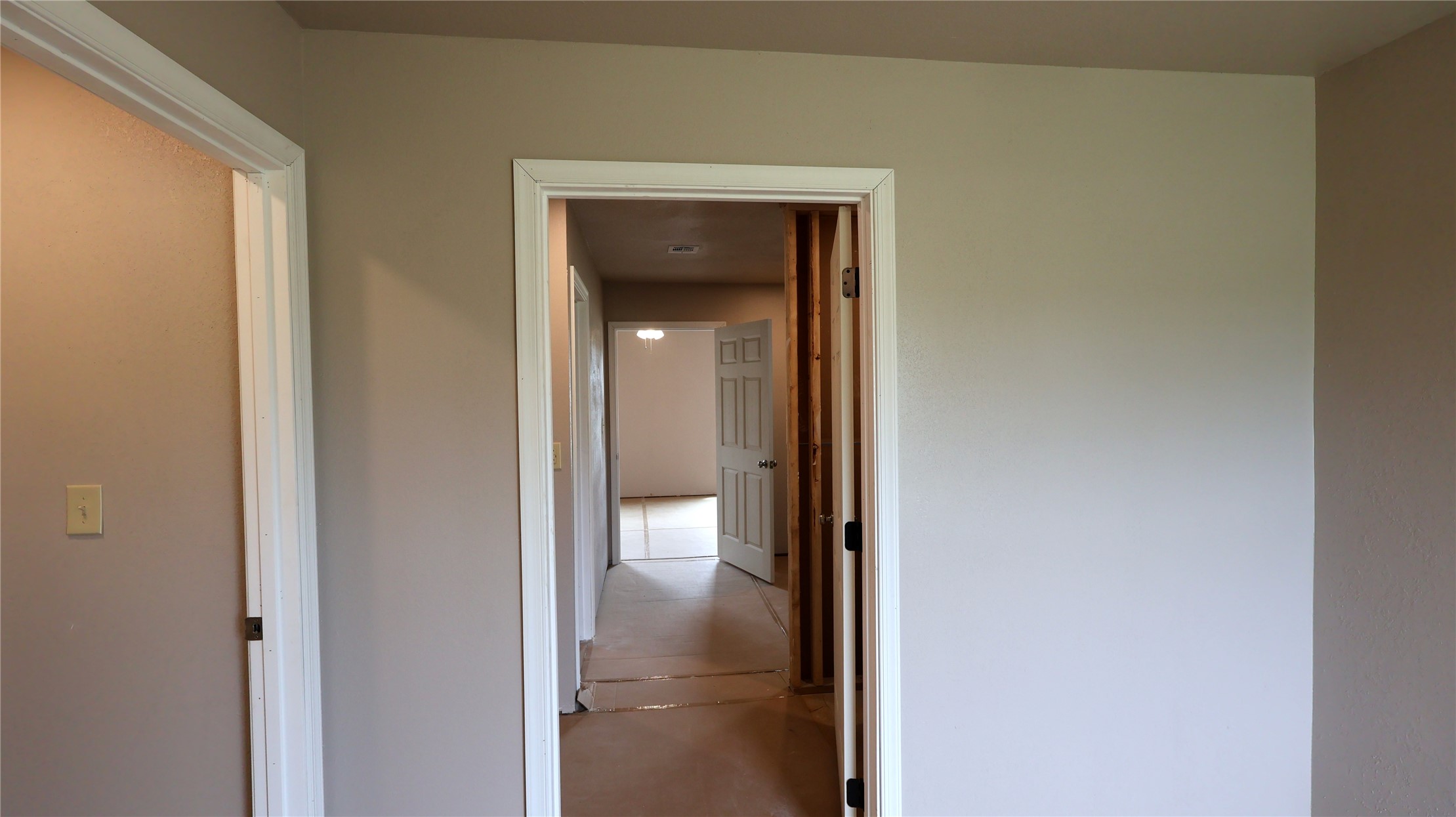 10 Texanna Property Photo 18