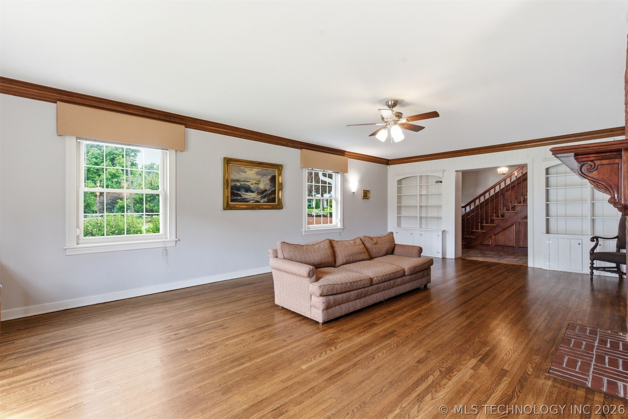 3855 S Utica Avenue Property Photo 7