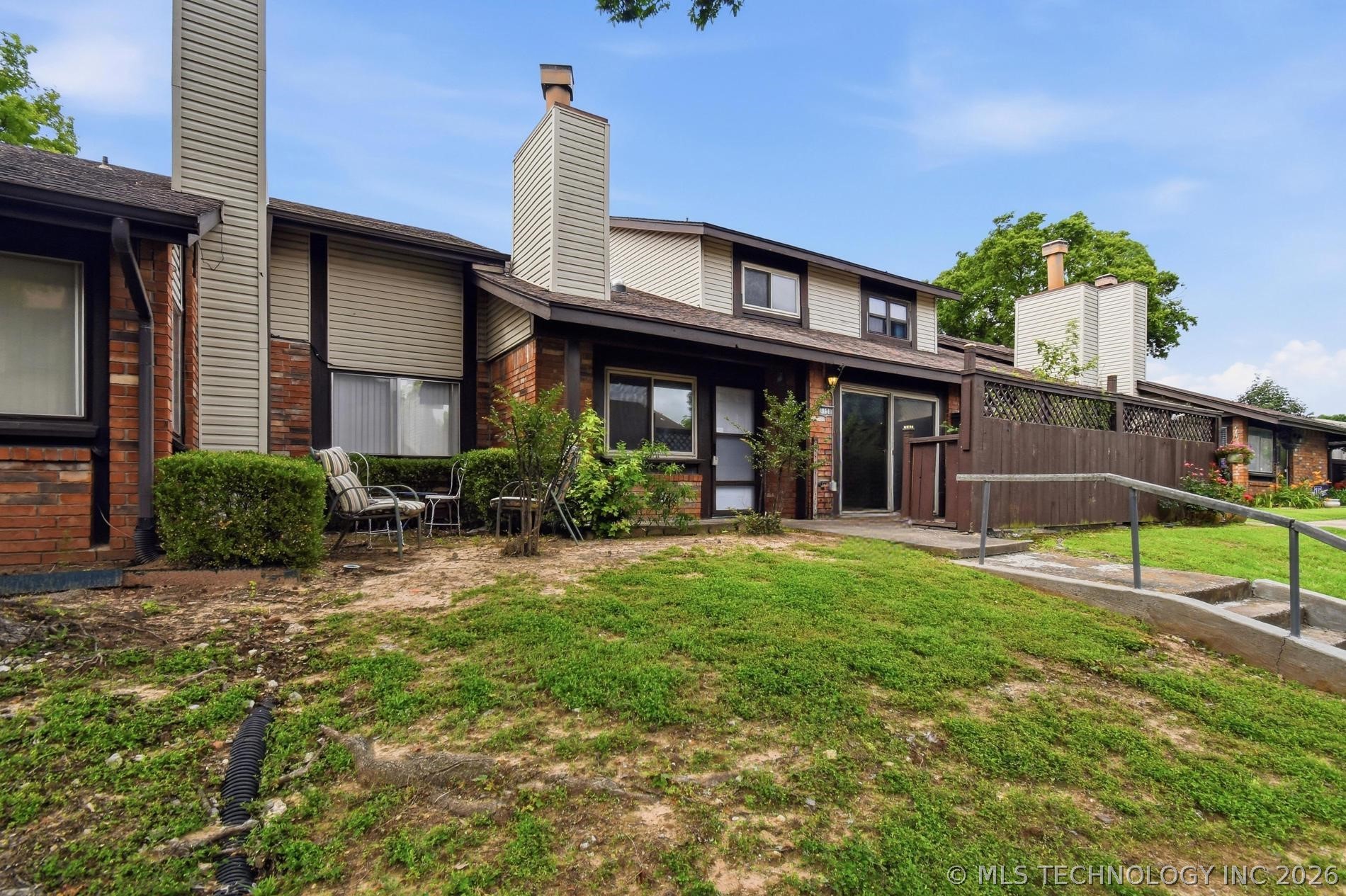 1120 S 110 East Avenue 12-2c Property Photo 2