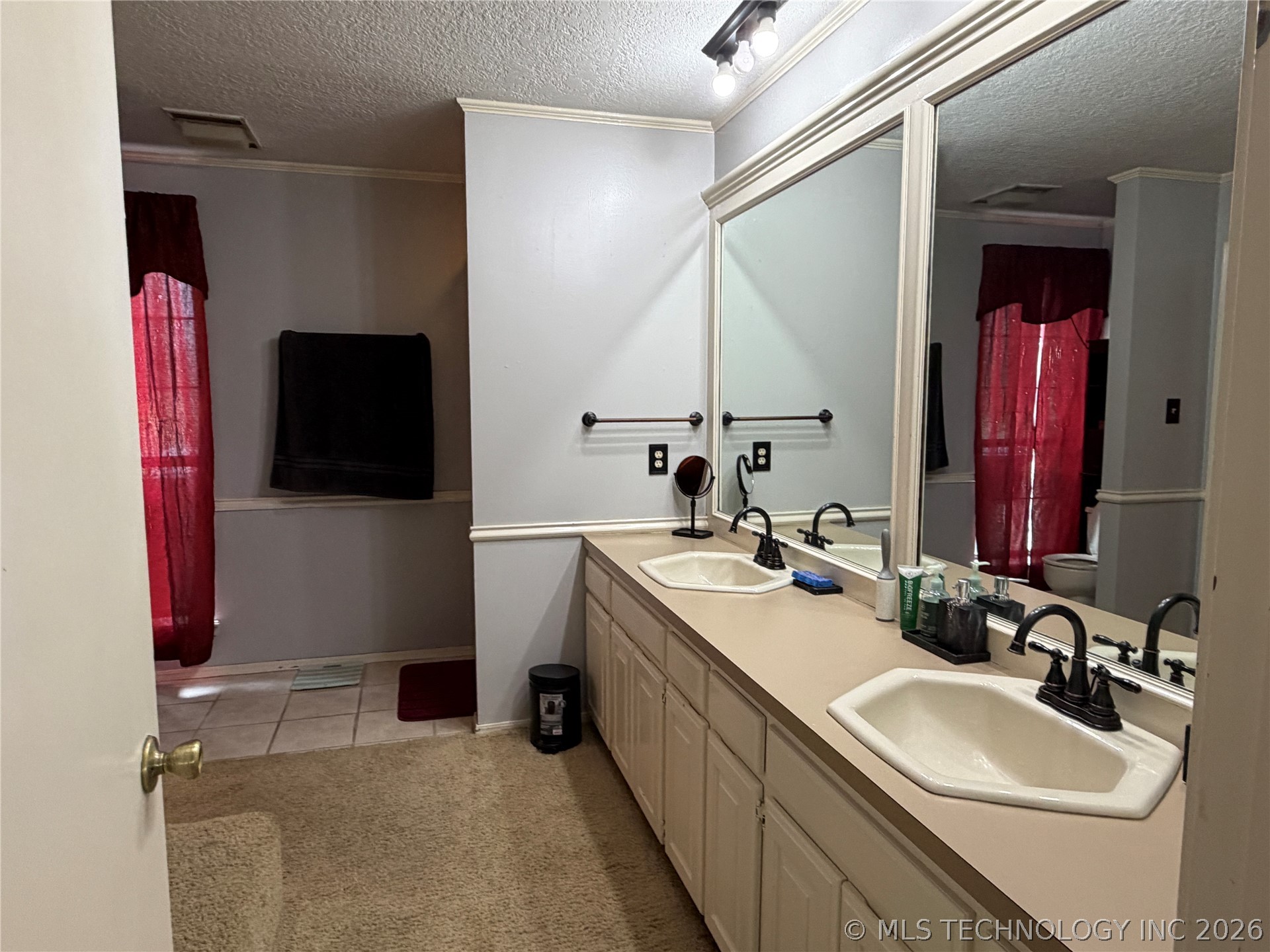 3300 E Harris Road Property Photo 18