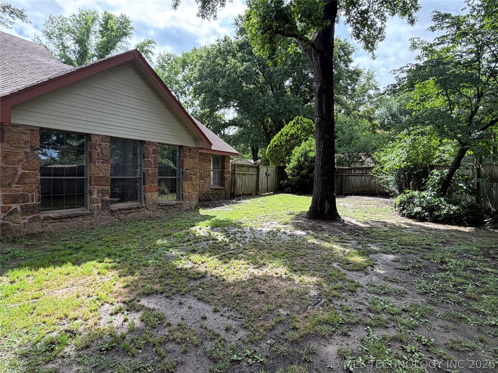 3300 E Harris Road Property Photo 24