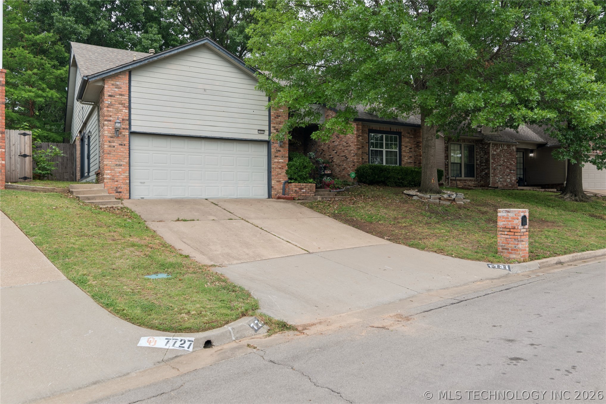 7731 S Canton Avenue Property Photo