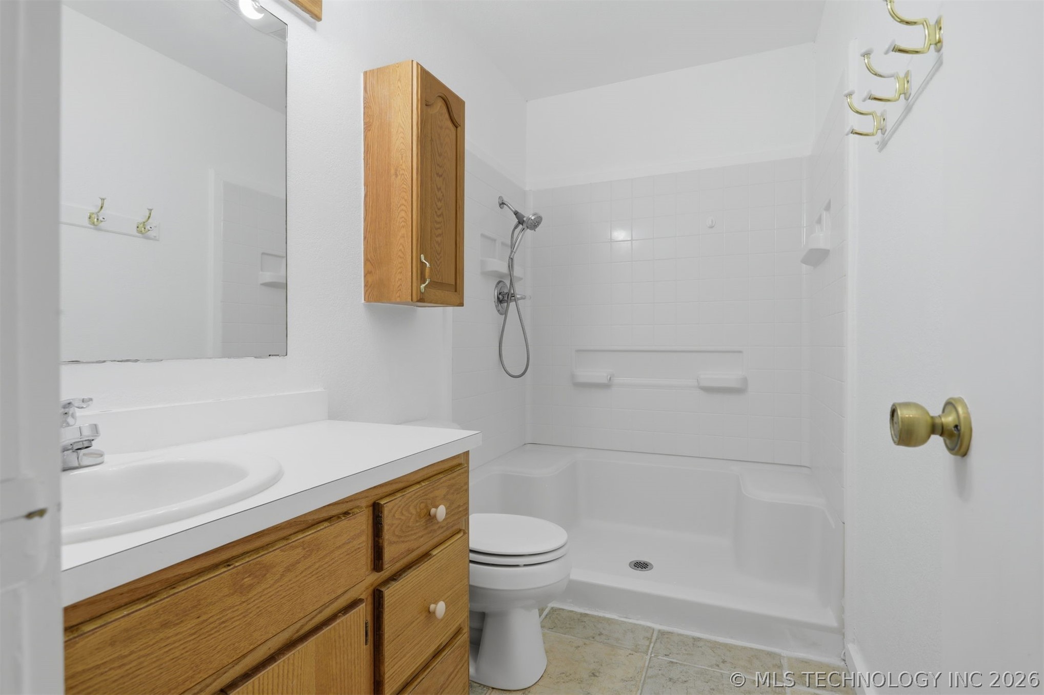 2702 Redbud Lane Property Photo 13