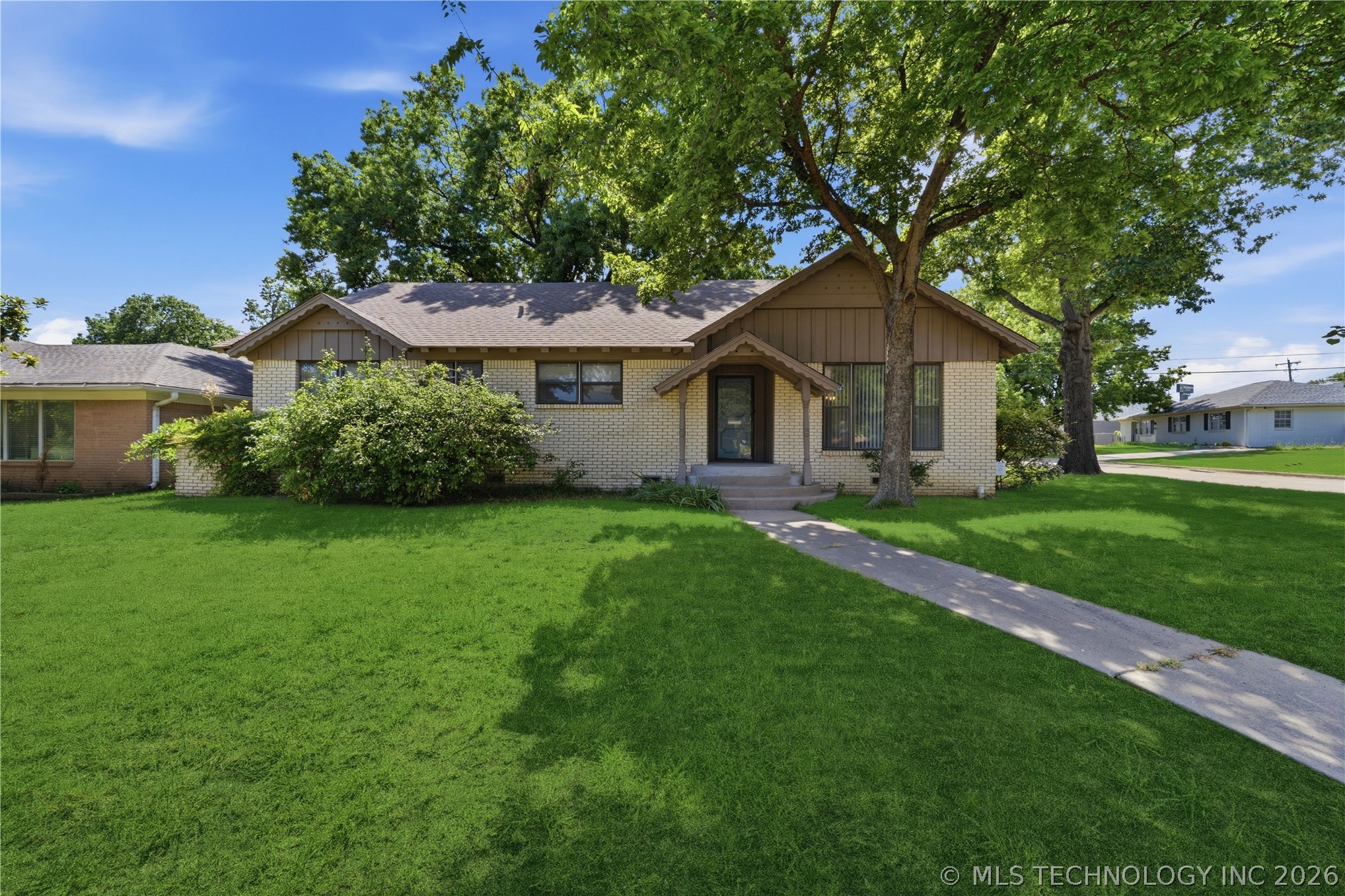 4302 S Joplin Avenue Property Photo 1