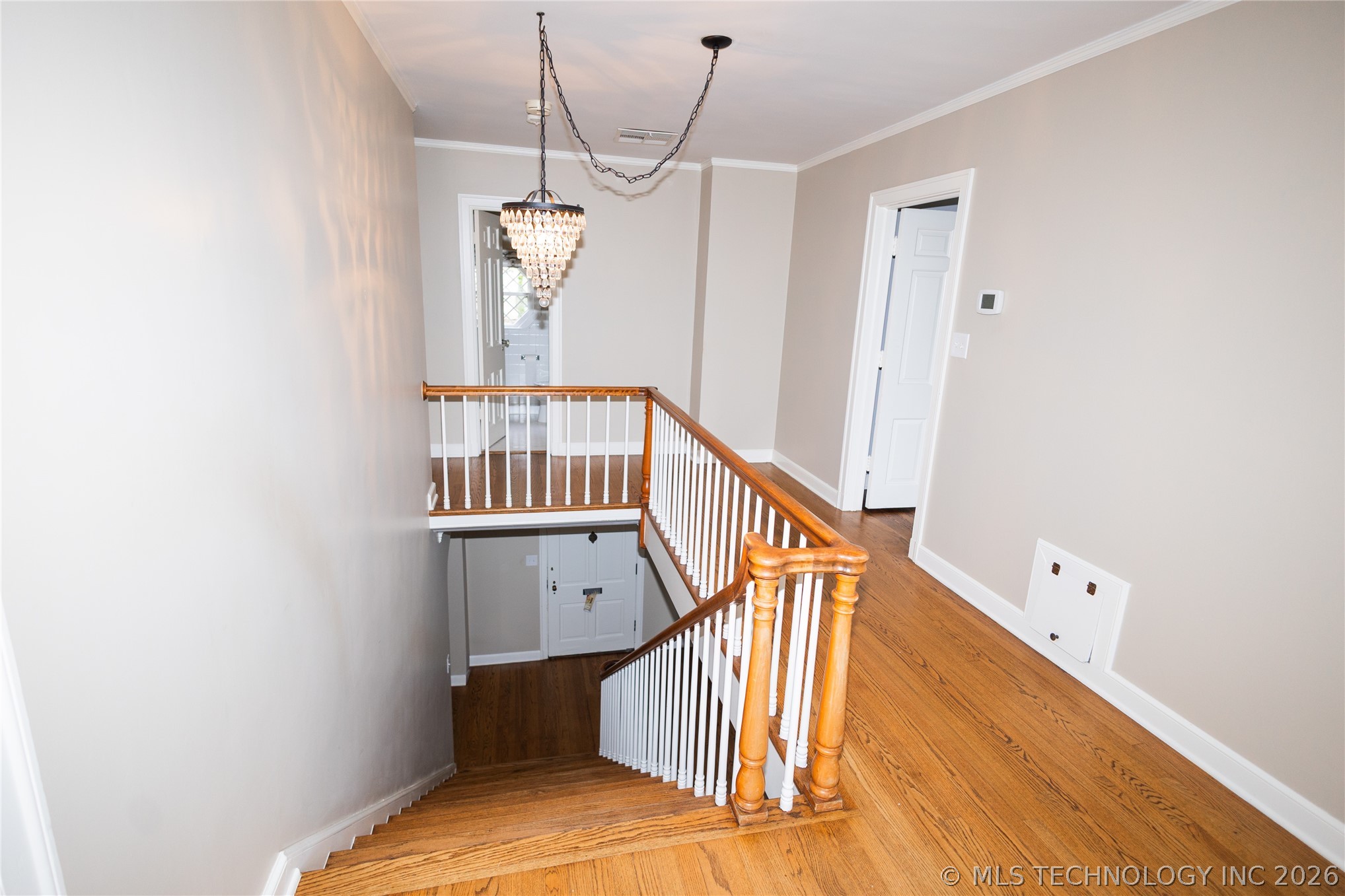 1916 E 38th Street Property Photo 20
