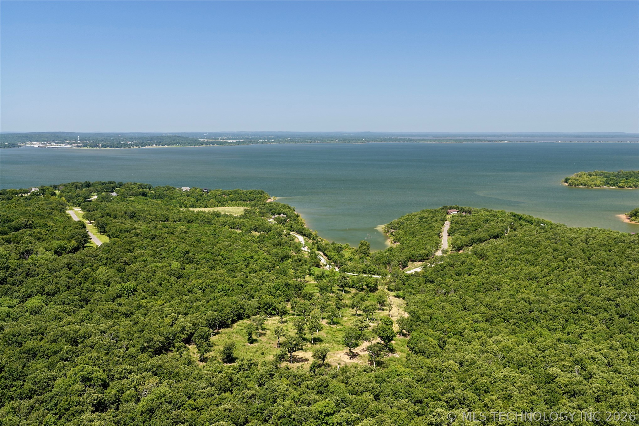 242 Patriot Pointe Property Photo 12
