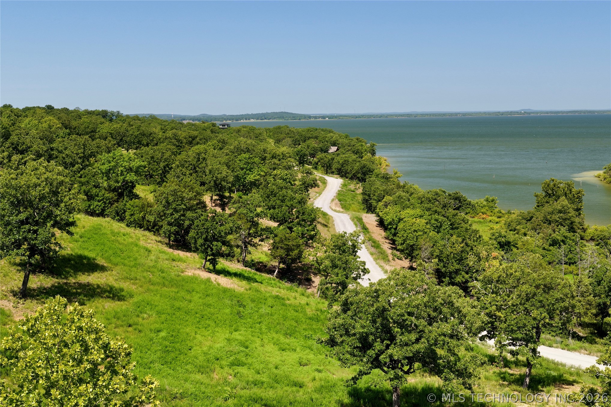 241 Patriot Pointe Property Photo 9