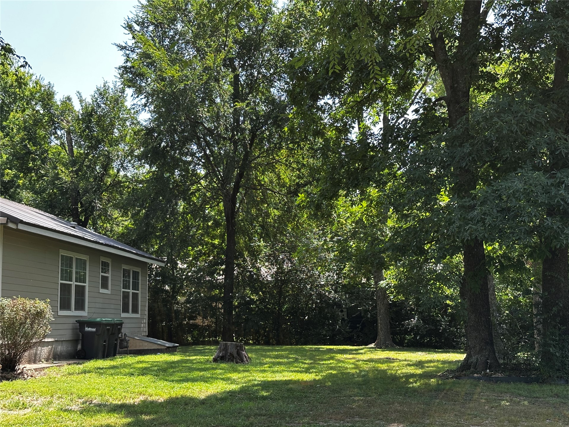 747 S Bluff Avenue W Property Photo 16