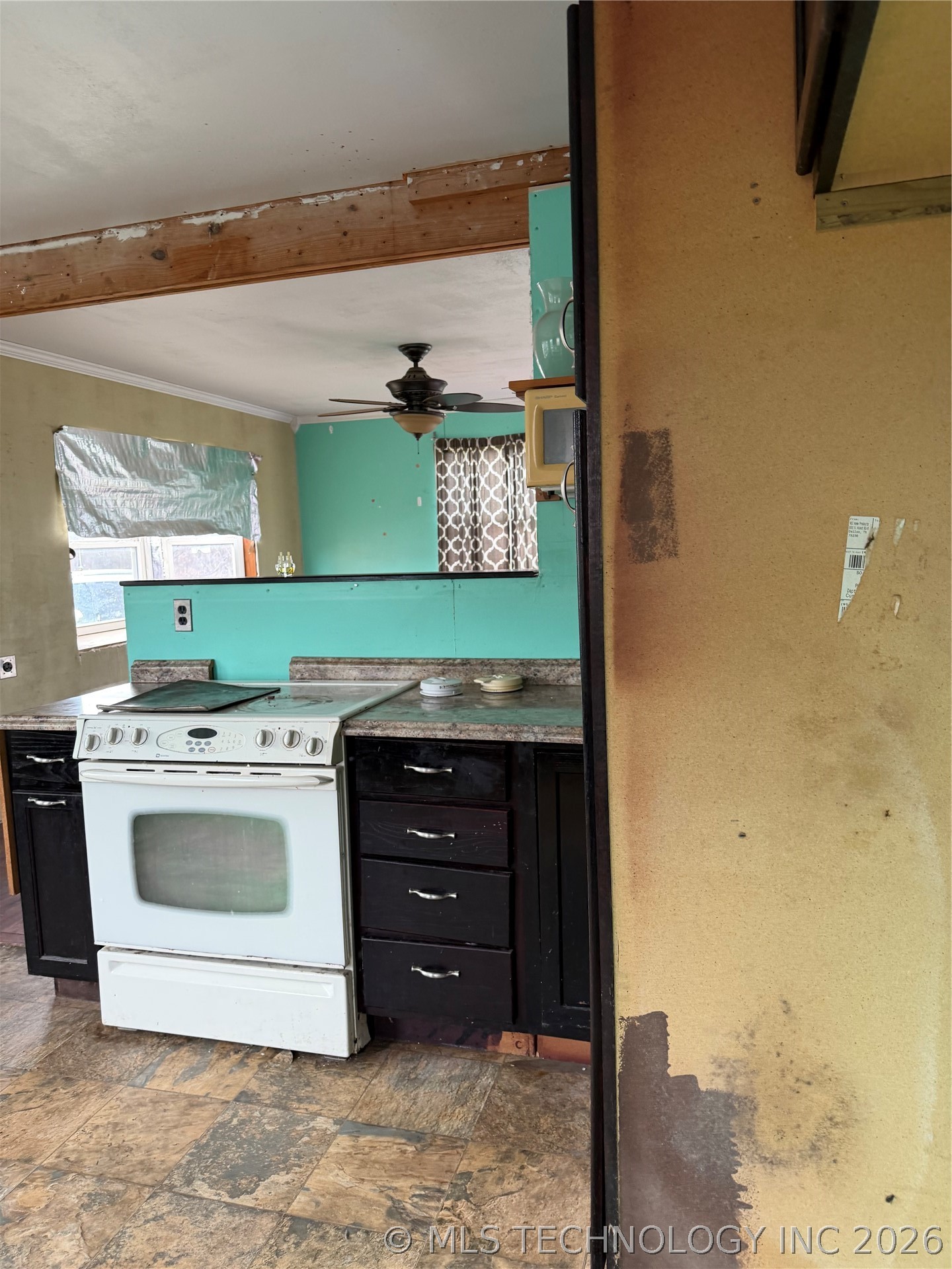 517 E 3rd Street Property Photo 5