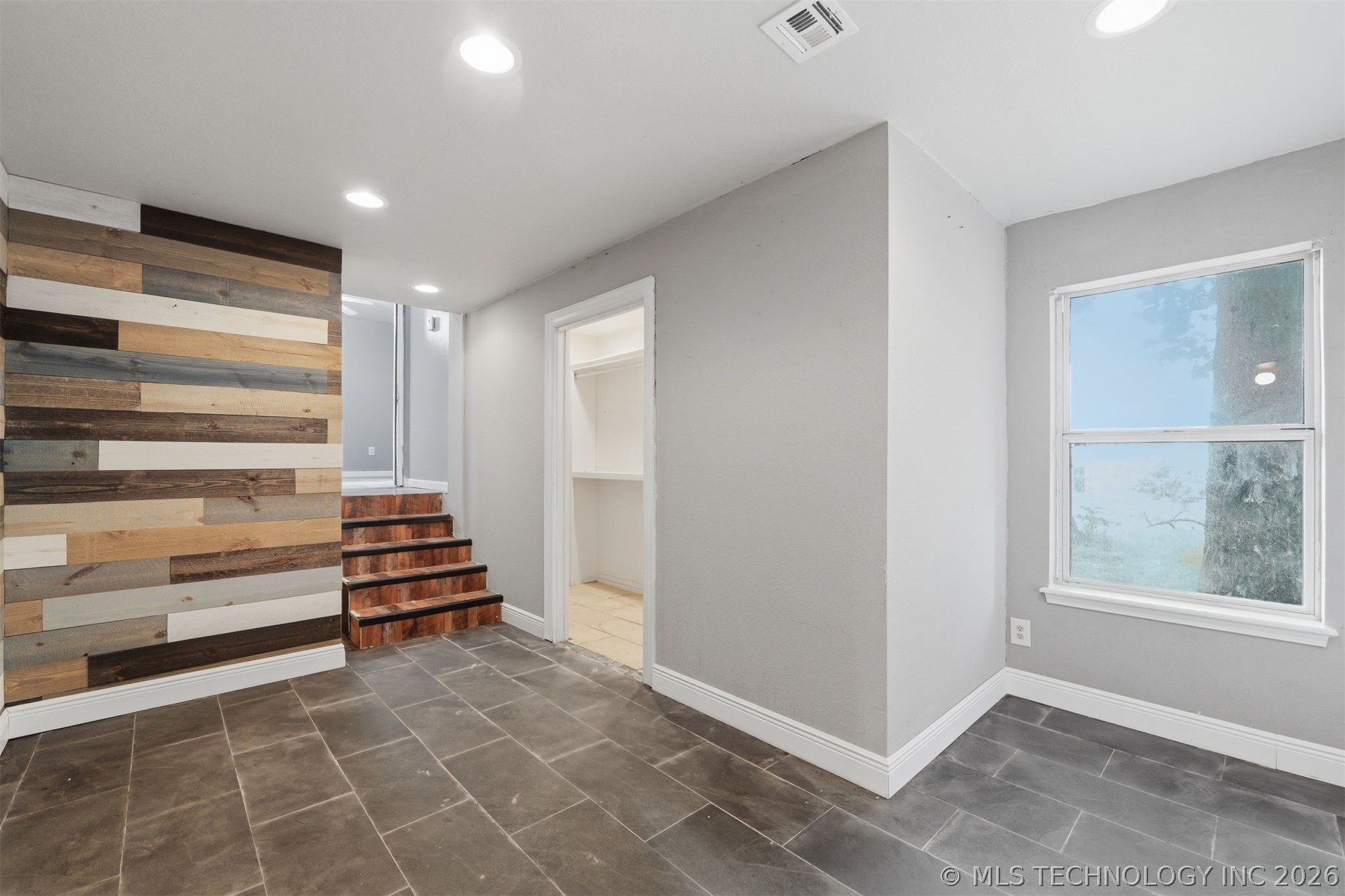 471322 E 844 Road Property Photo 13