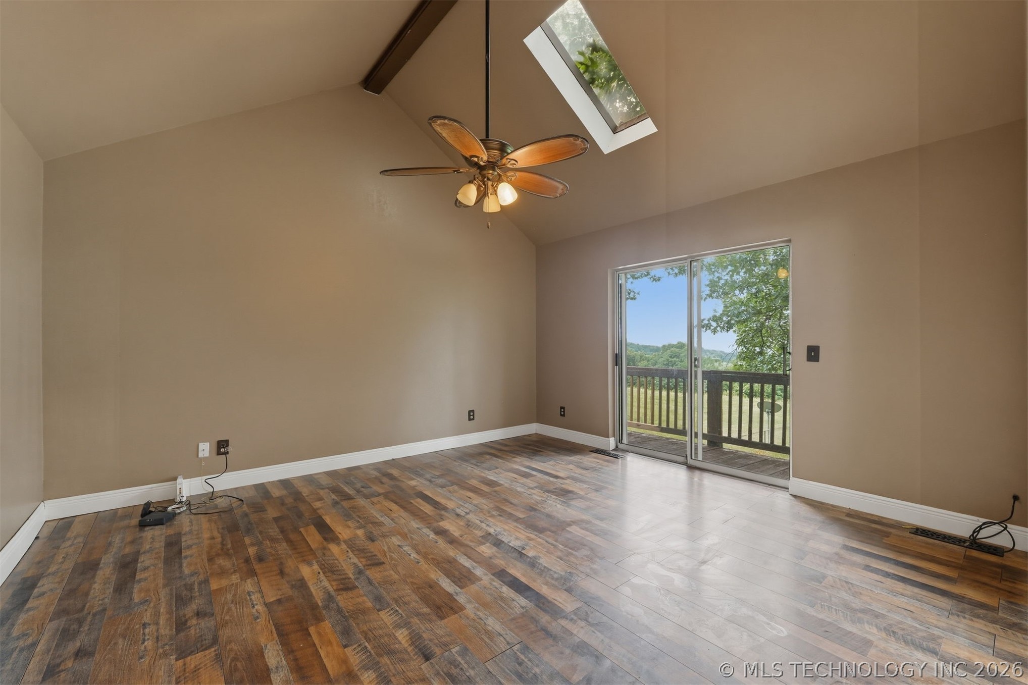 471322 E 844 Road Property Photo 22